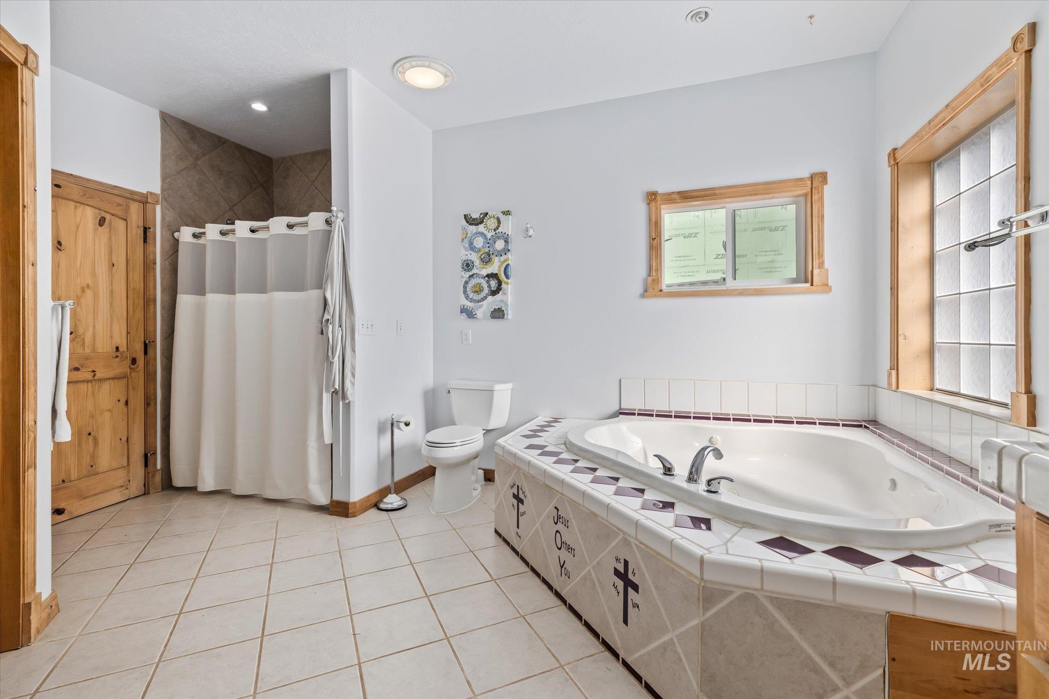 1126 Banks Lowman, Garden Valley, Idaho 83622, 3 Bedrooms, 3 Bathrooms, Residential For Sale, Price $725,000,MLS 98977625