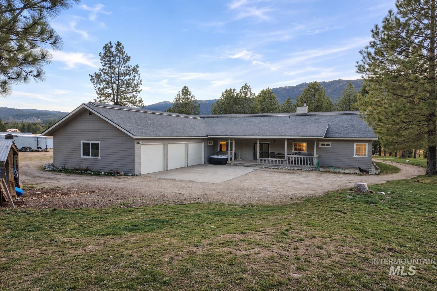 1126 Banks Lowman, Garden Valley, Idaho 83622, 3 Bedrooms, 3 Bathrooms, Residential For Sale, Price $699,900,MLS 98977625