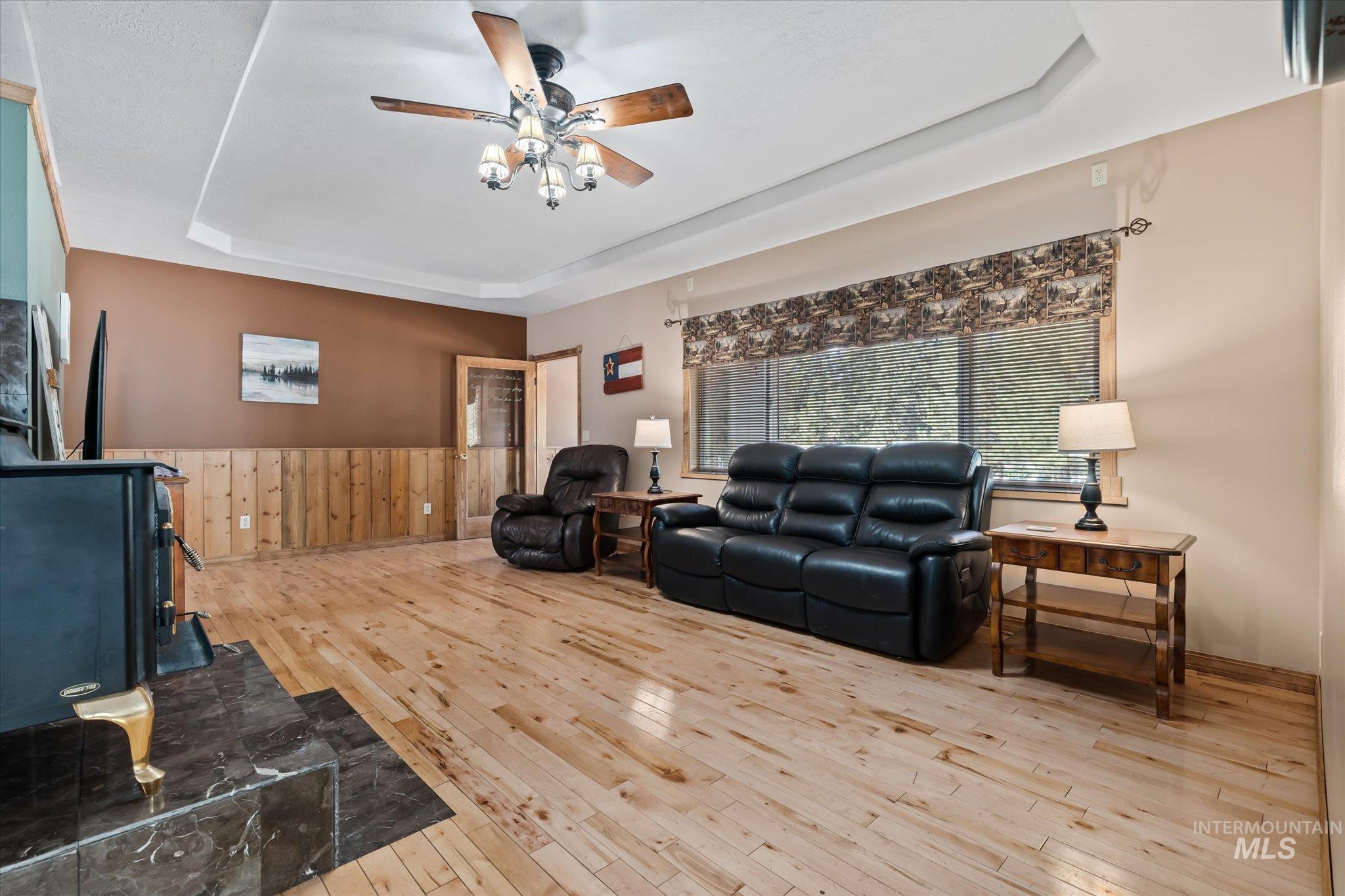 1126 Banks Lowman, Garden Valley, Idaho 83622, 3 Bedrooms, 3 Bathrooms, Residential For Sale, Price $725,000,MLS 98977625