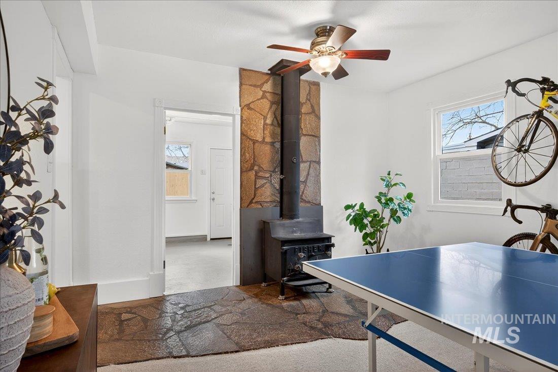 506 N Hillview Drive, Boise, Idaho 83712-8117, 3 Bedrooms, 1 Bathroom, Residential For Sale, Price $579,000,MLS 98977626