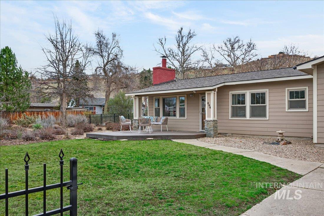506 N Hillview Drive, Boise, Idaho 83712-8117, 3 Bedrooms, 1 Bathroom, Residential For Sale, Price $579,000,MLS 98977626