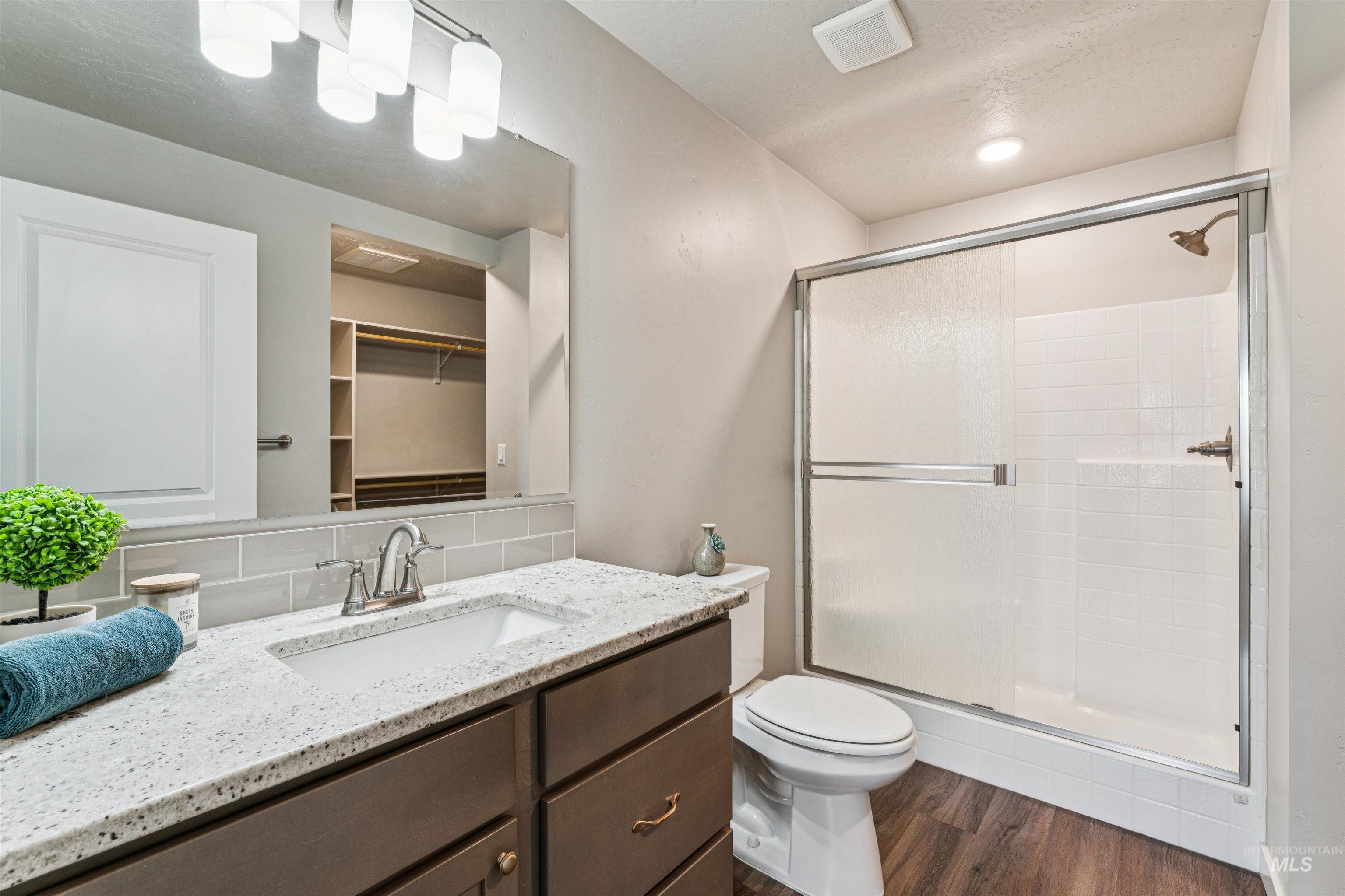 10293 Longtail Dr., Nampa, Idaho 83687, 3 Bedrooms, 2 Bathrooms, Residential For Sale, Price $399,000,MLS 98977628