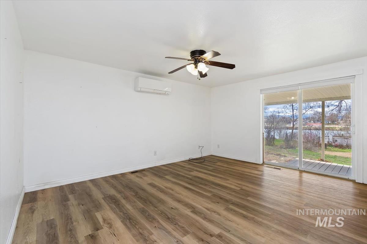 26757 Morris Pl., Wilder, Idaho 83676, 3 Bedrooms, 2 Bathrooms, Residential For Sale, Price $615,000,MLS 98977630