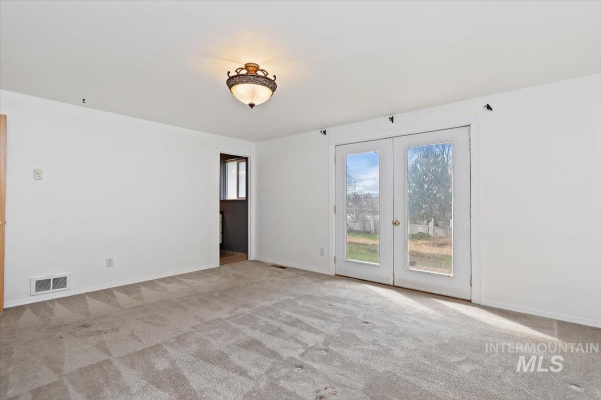 26757 Morris Pl., Wilder, Idaho 83676, 3 Bedrooms, 2 Bathrooms, Residential For Sale, Price $615,000,MLS 98977630