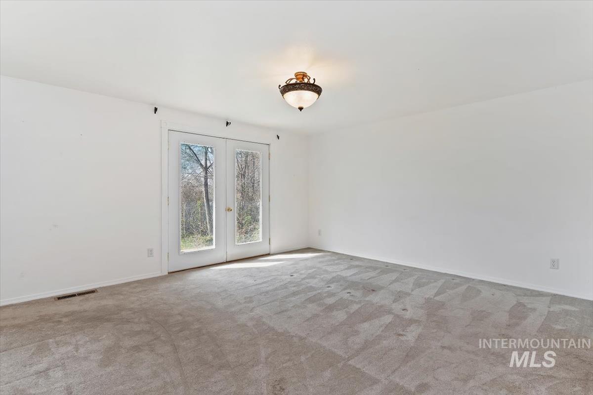 26757 Morris Pl., Wilder, Idaho 83676, 3 Bedrooms, 2 Bathrooms, Residential For Sale, Price $615,000,MLS 98977630