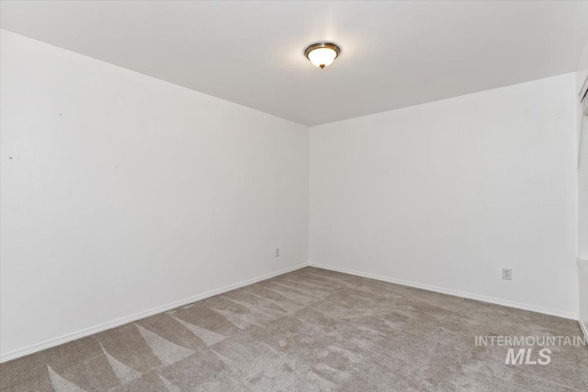 26757 Morris Pl., Wilder, Idaho 83676, 3 Bedrooms, 2 Bathrooms, Residential For Sale, Price $615,000,MLS 98977630