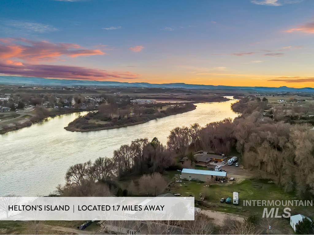 26757 Morris Pl., Wilder, Idaho 83676, 3 Bedrooms, 2 Bathrooms, Residential For Sale, Price $615,000,MLS 98977630