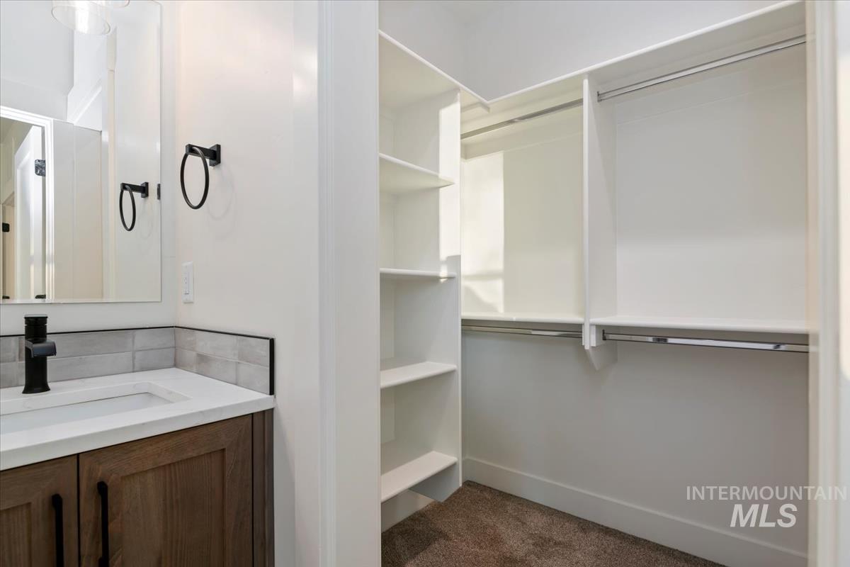 1709 N 31st St, Boise, Idaho 83703, 4 Bedrooms, 4.5 Bathrooms, Residential For Sale, Price $824,900,MLS 98977631