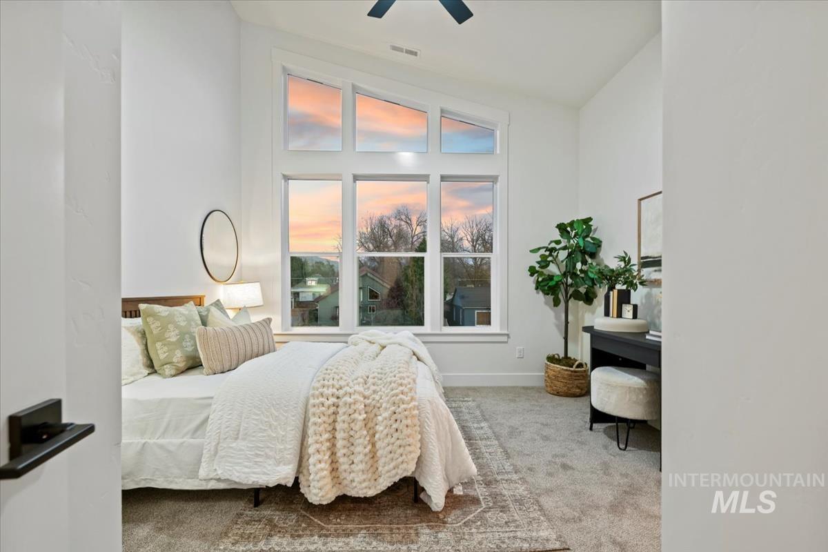 1713 N 31st St, Boise, Idaho 83703, 3 Bedrooms, 3 Bathrooms, Residential For Sale, Price $749,900,MLS 98977632