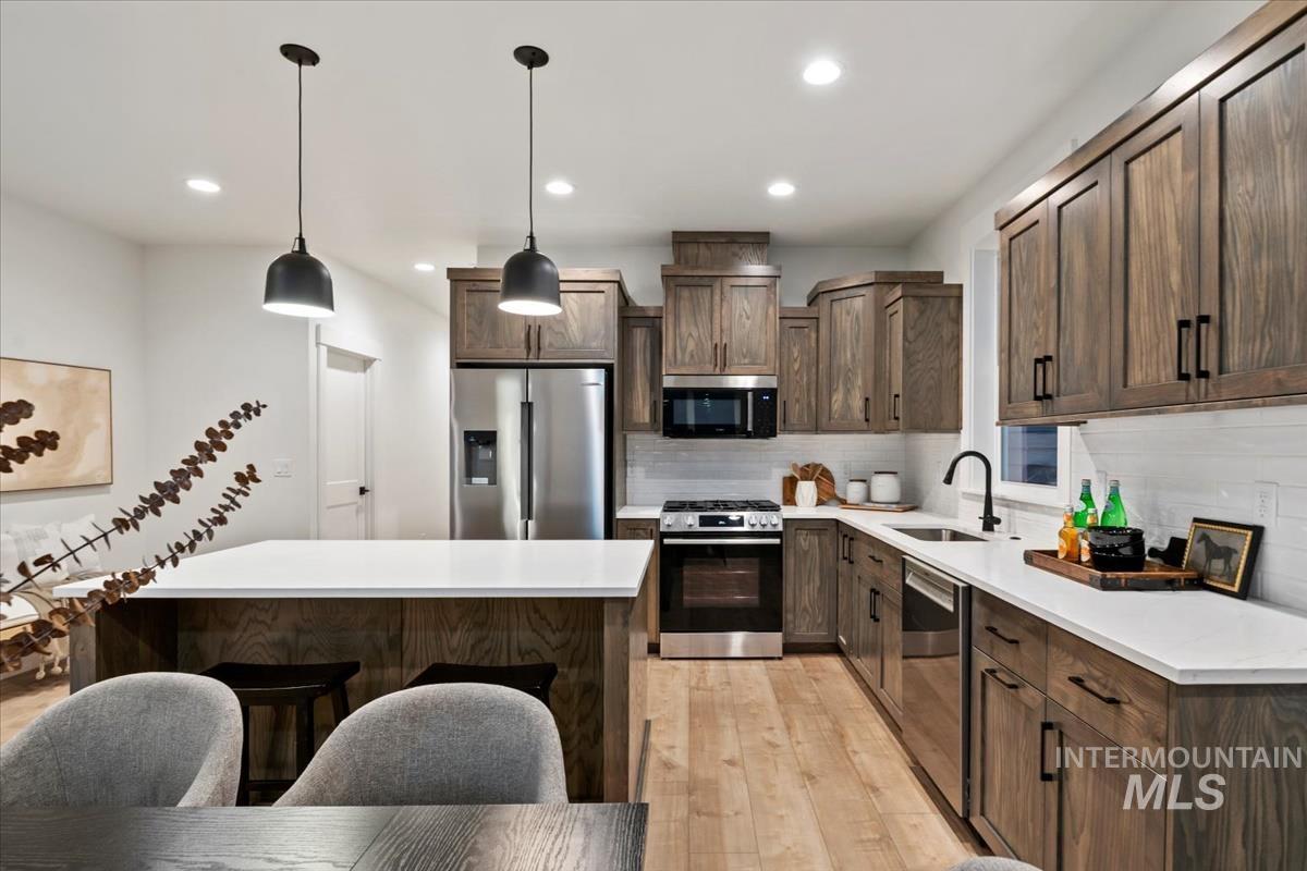 1713 N 31st St, Boise, Idaho 83703, 3 Bedrooms, 3 Bathrooms, Residential For Sale, Price $749,900,MLS 98977632