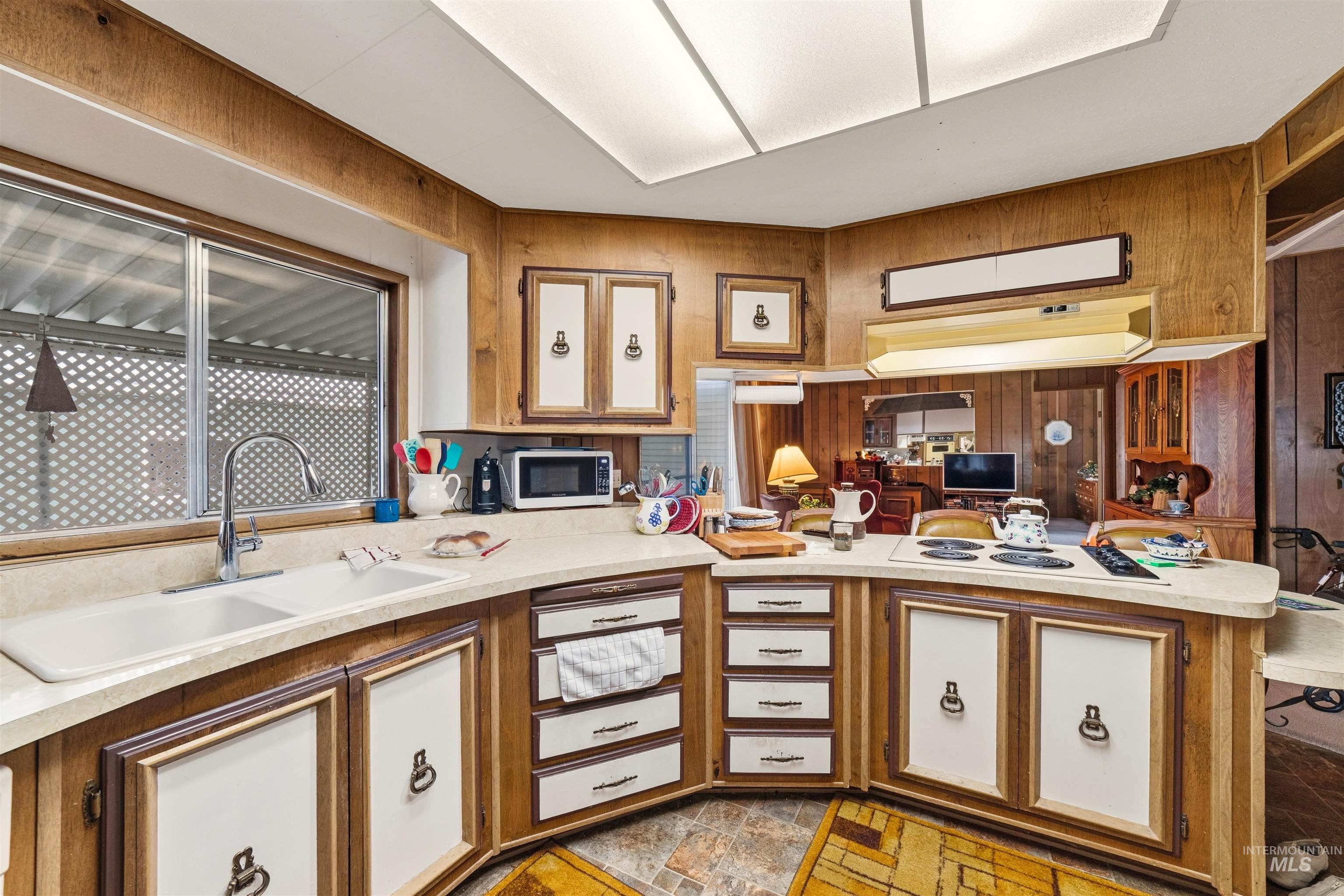 238 N Checola Circle, Boise, Idaho 83713, 2 Bedrooms, 2 Bathrooms, Residential For Sale, Price $85,000,MLS 98977633