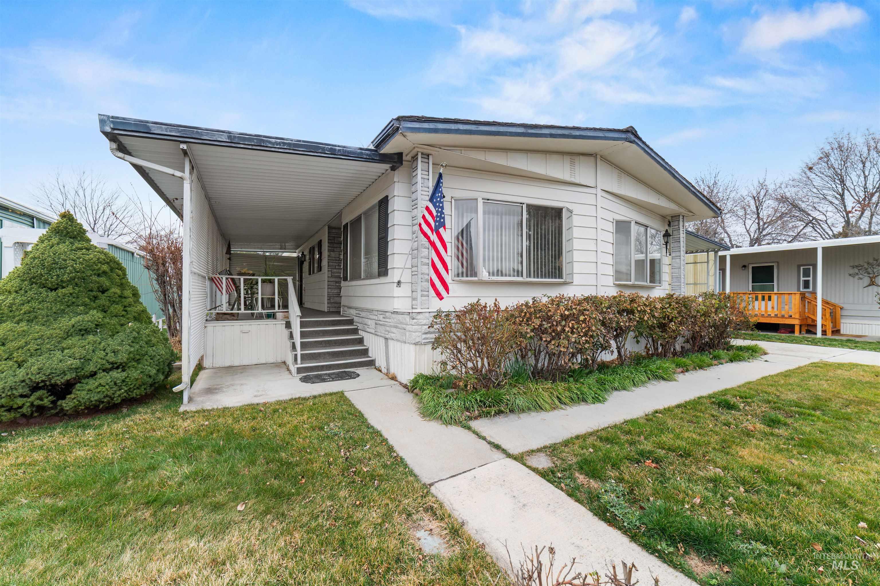 238 N Checola Circle, Boise, Idaho 83713, 2 Bedrooms, 2 Bathrooms, Residential For Sale, Price $85,000,MLS 98977633