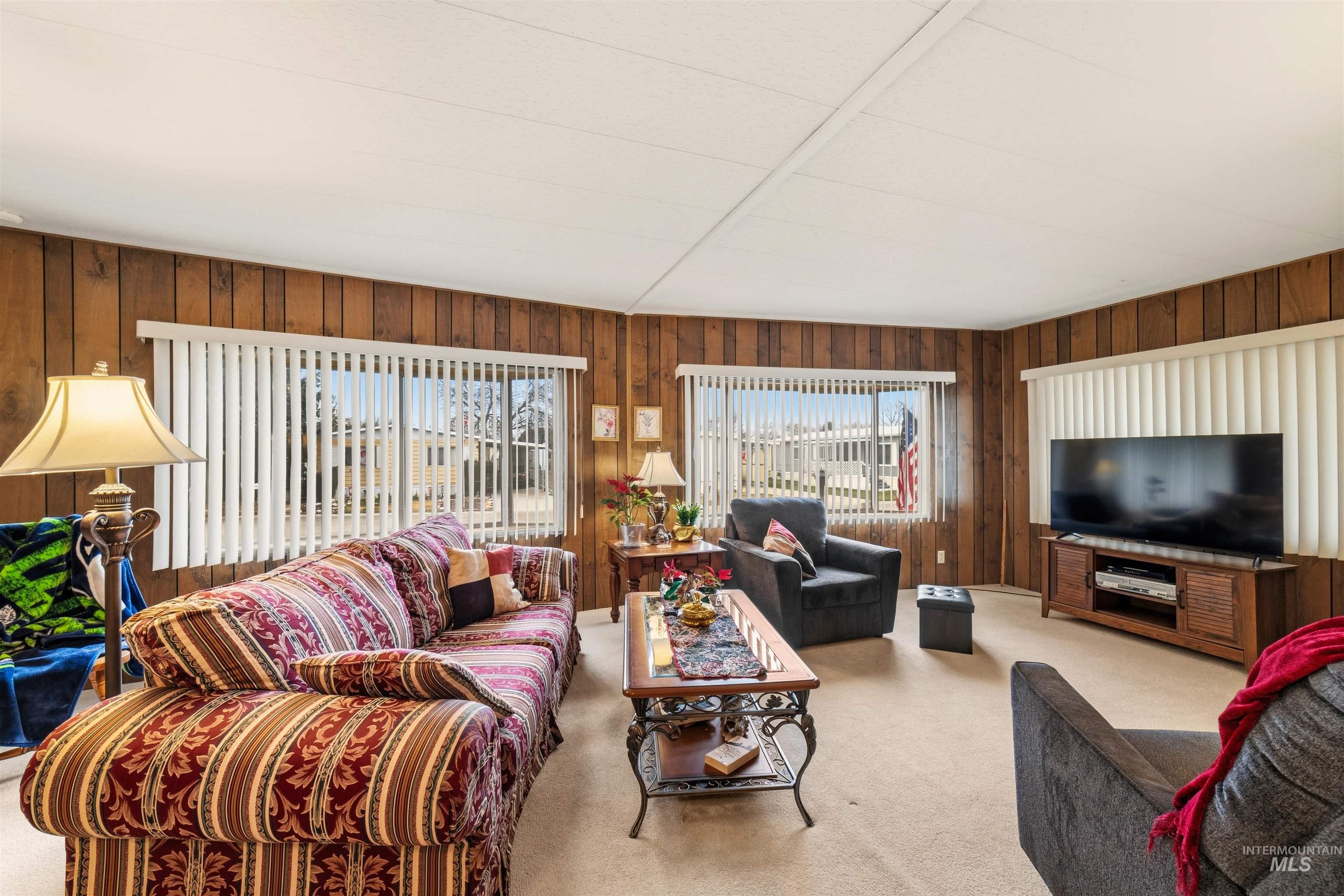 238 N Checola Circle, Boise, Idaho 83713, 2 Bedrooms, 2 Bathrooms, Residential For Sale, Price $85,000,MLS 98977633