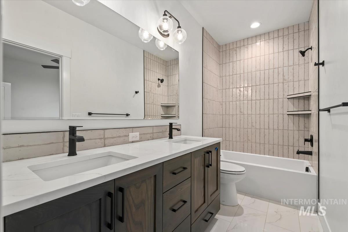 1715 N 31st St, Boise, Idaho 83703, 3 Bedrooms, 3.5 Bathrooms, Residential For Sale, Price $749,900,MLS 98977634