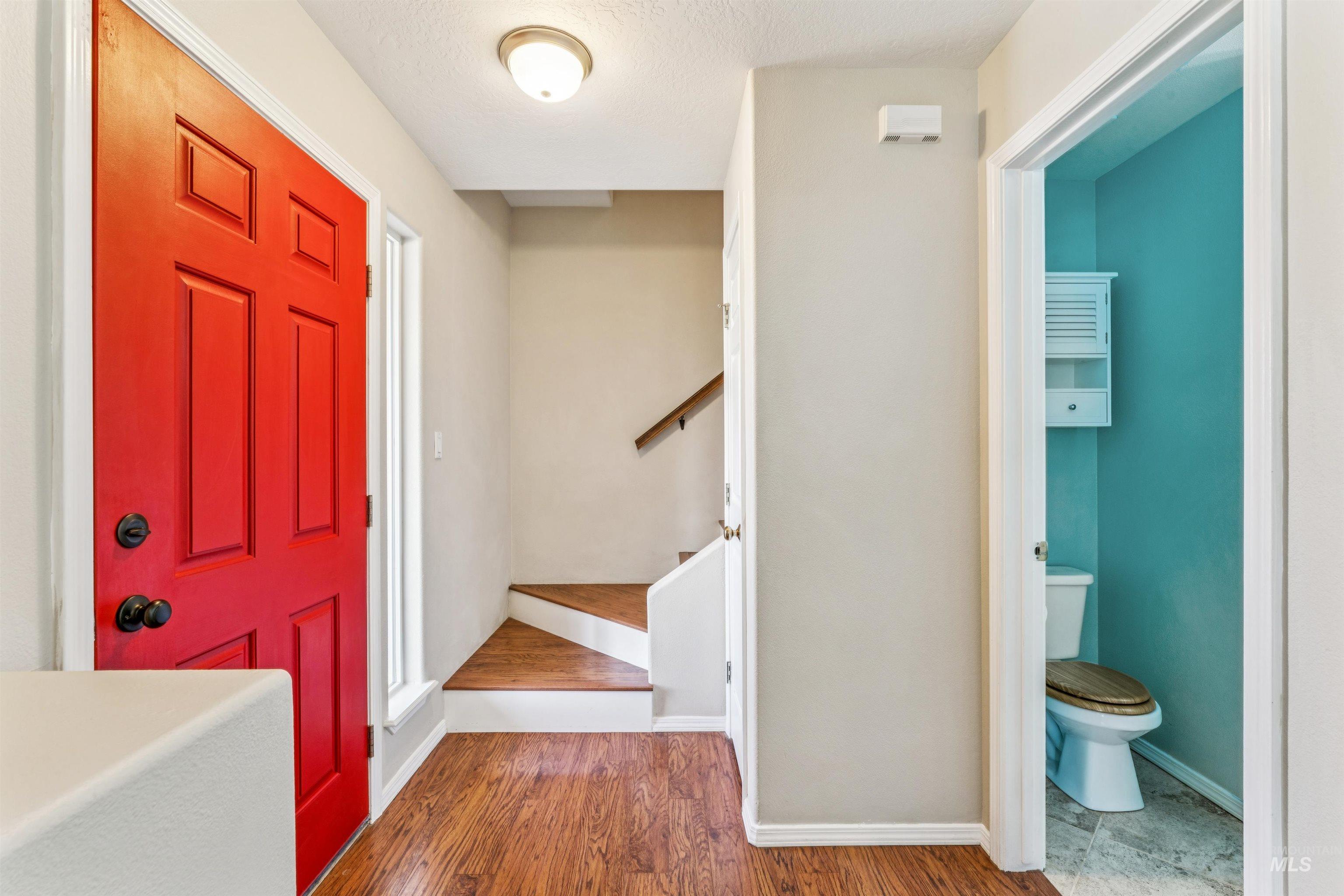 2337 W Snyder St., Meridian, Idaho 83646, 3 Bedrooms, 2.5 Bathrooms, Residential For Sale, Price $414,000,MLS 98977635