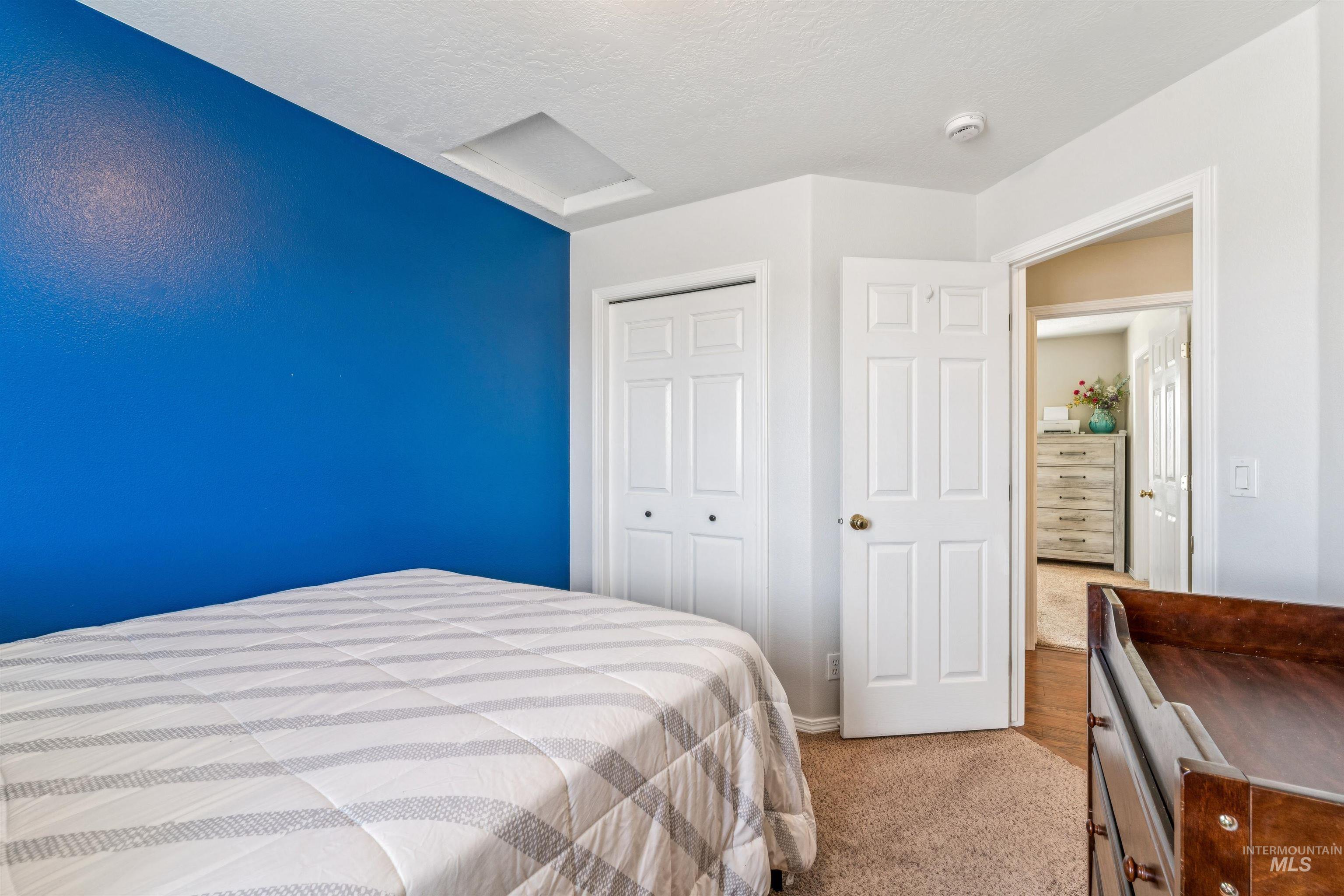 2337 W Snyder St., Meridian, Idaho 83646, 3 Bedrooms, 2.5 Bathrooms, Residential For Sale, Price $414,000,MLS 98977635