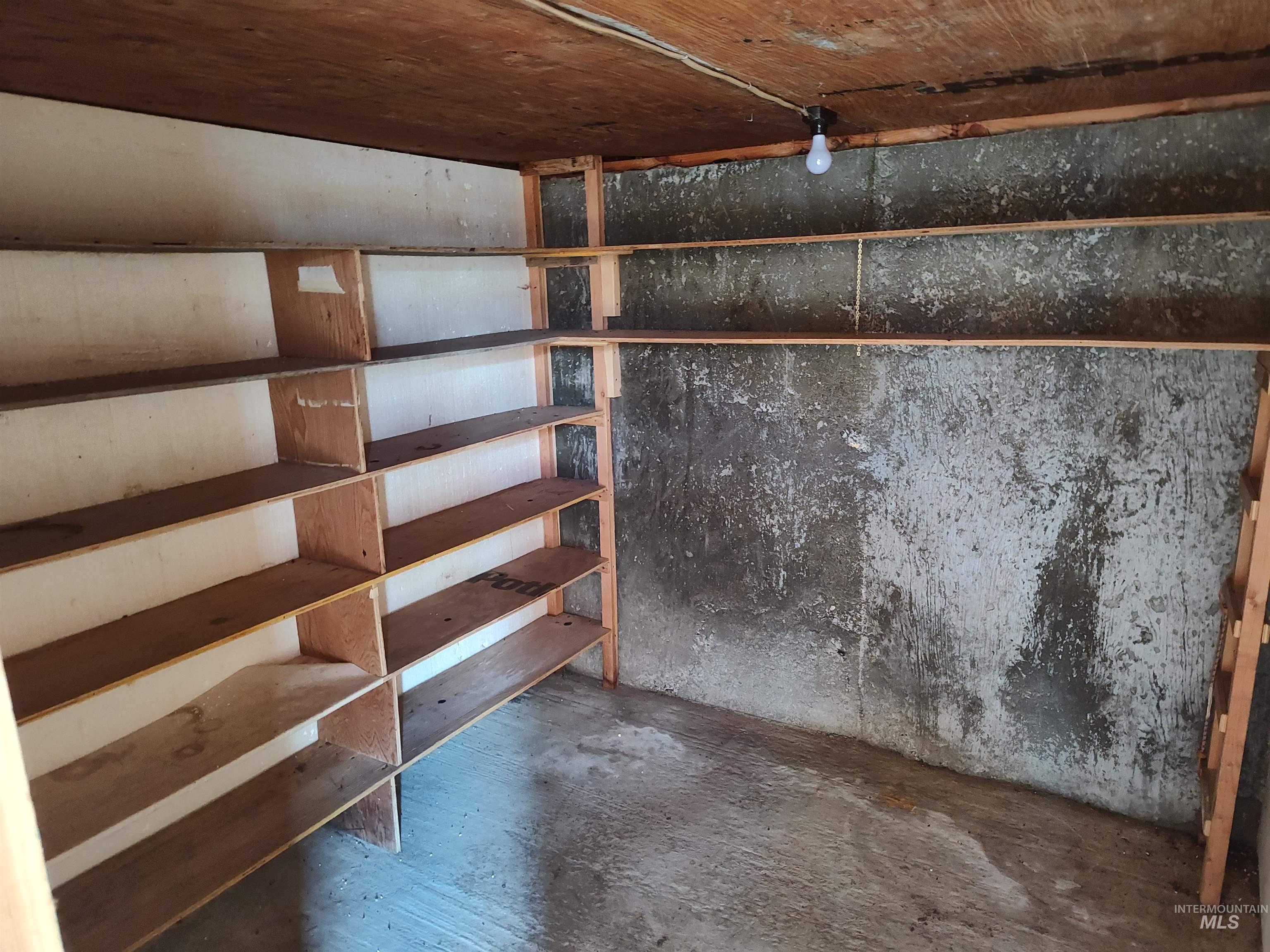 704 S Hall Street, Grangeville, Idaho 83530, 3 Bedrooms, 1.5 Bathrooms, Residential For Sale, Price $399,000,MLS 98977636