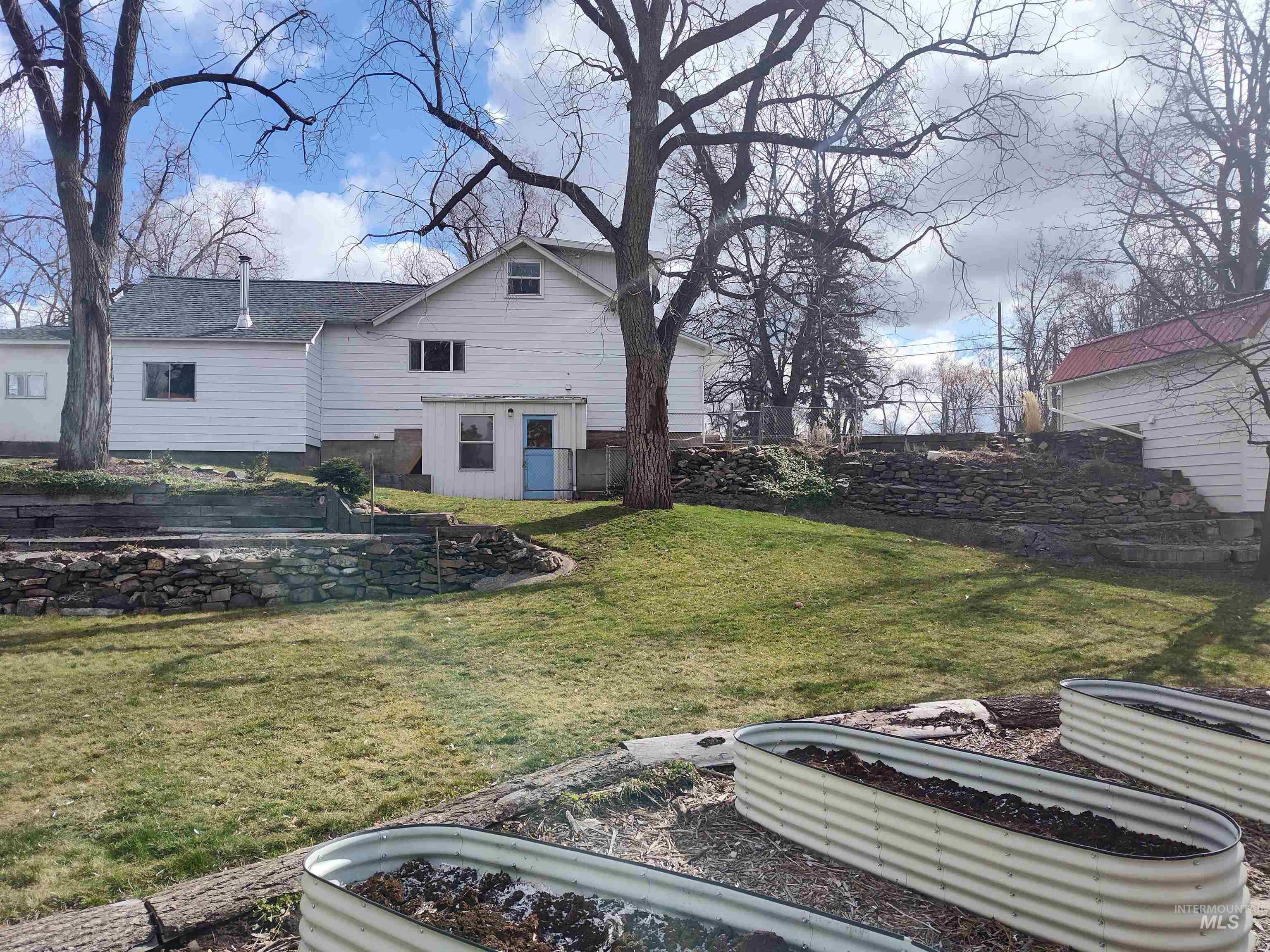 704 S Hall Street, Grangeville, Idaho 83530, 3 Bedrooms, 1.5 Bathrooms, Residential For Sale, Price $399,000,MLS 98977636