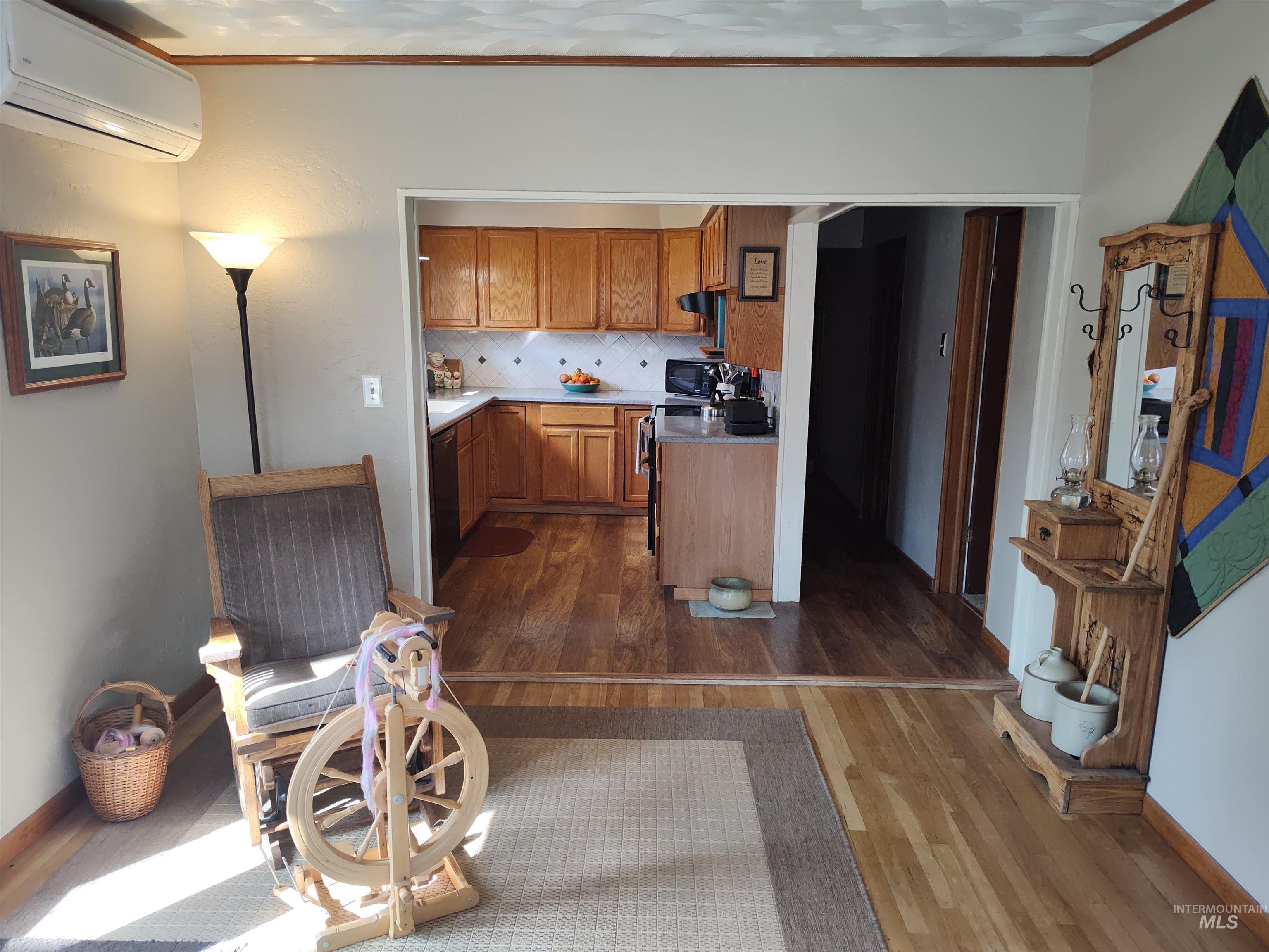 704 S Hall Street, Grangeville, Idaho 83530, 3 Bedrooms, 1.5 Bathrooms, Residential For Sale, Price $399,000,MLS 98977636