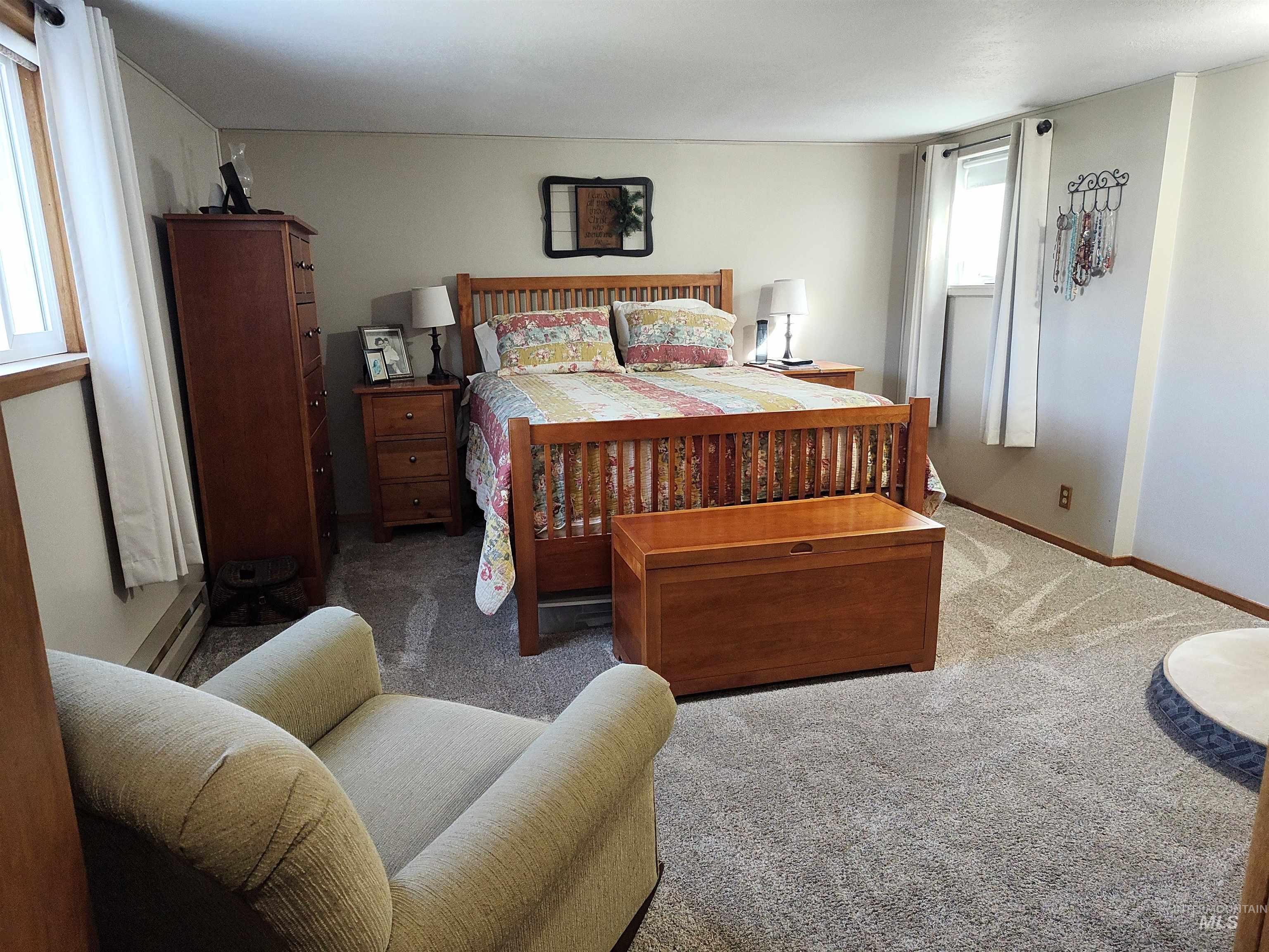 704 S Hall Street, Grangeville, Idaho 83530, 3 Bedrooms, 1.5 Bathrooms, Residential For Sale, Price $399,000,MLS 98977636