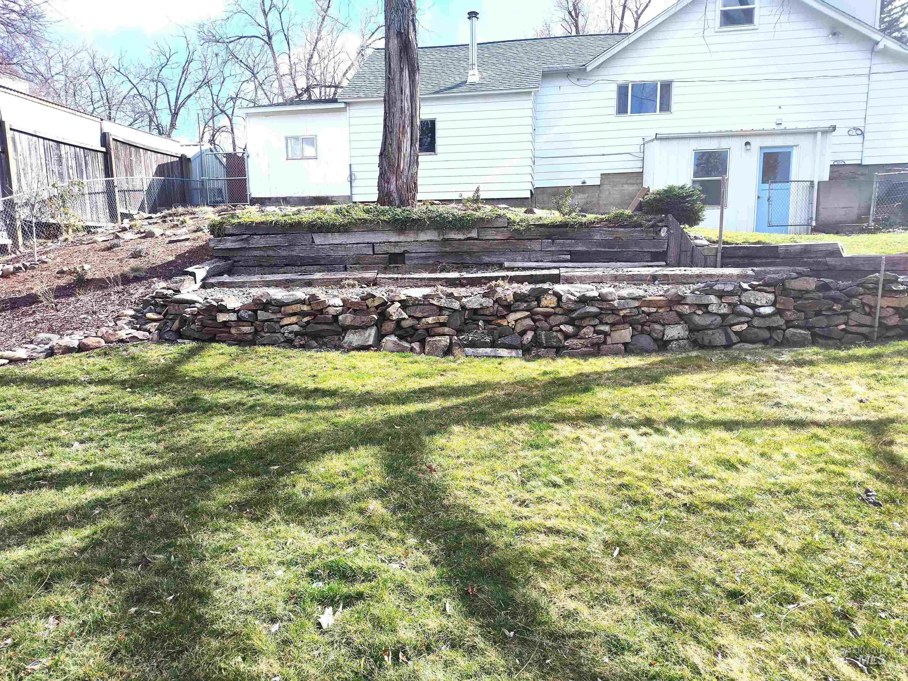 704 S Hall Street, Grangeville, Idaho 83530, 3 Bedrooms, 1.5 Bathrooms, Residential For Sale, Price $399,000,MLS 98977636