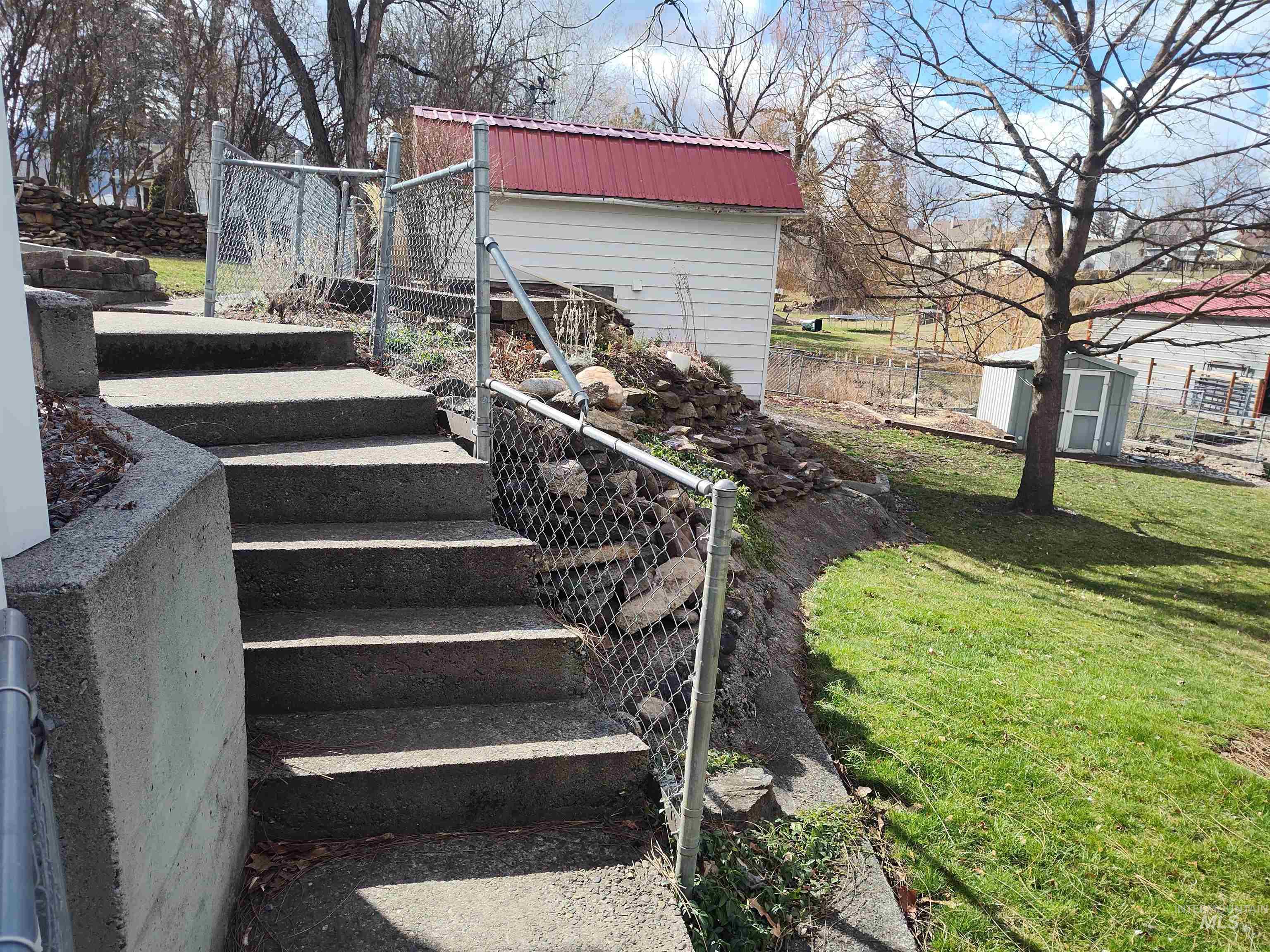 704 S Hall Street, Grangeville, Idaho 83530, 3 Bedrooms, 1.5 Bathrooms, Residential For Sale, Price $399,000,MLS 98977636