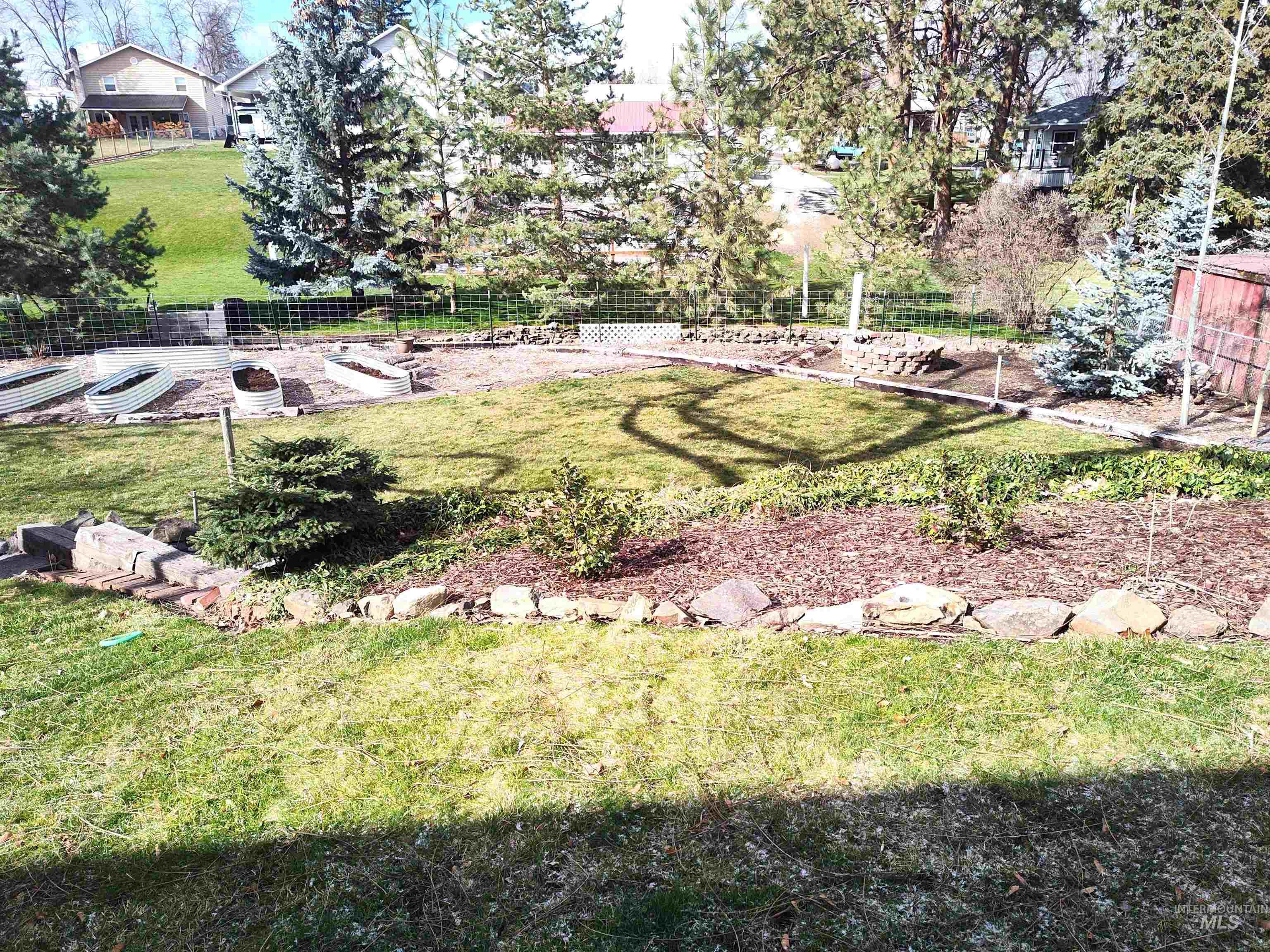 704 S Hall Street, Grangeville, Idaho 83530, 3 Bedrooms, 1.5 Bathrooms, Residential For Sale, Price $399,000,MLS 98977636