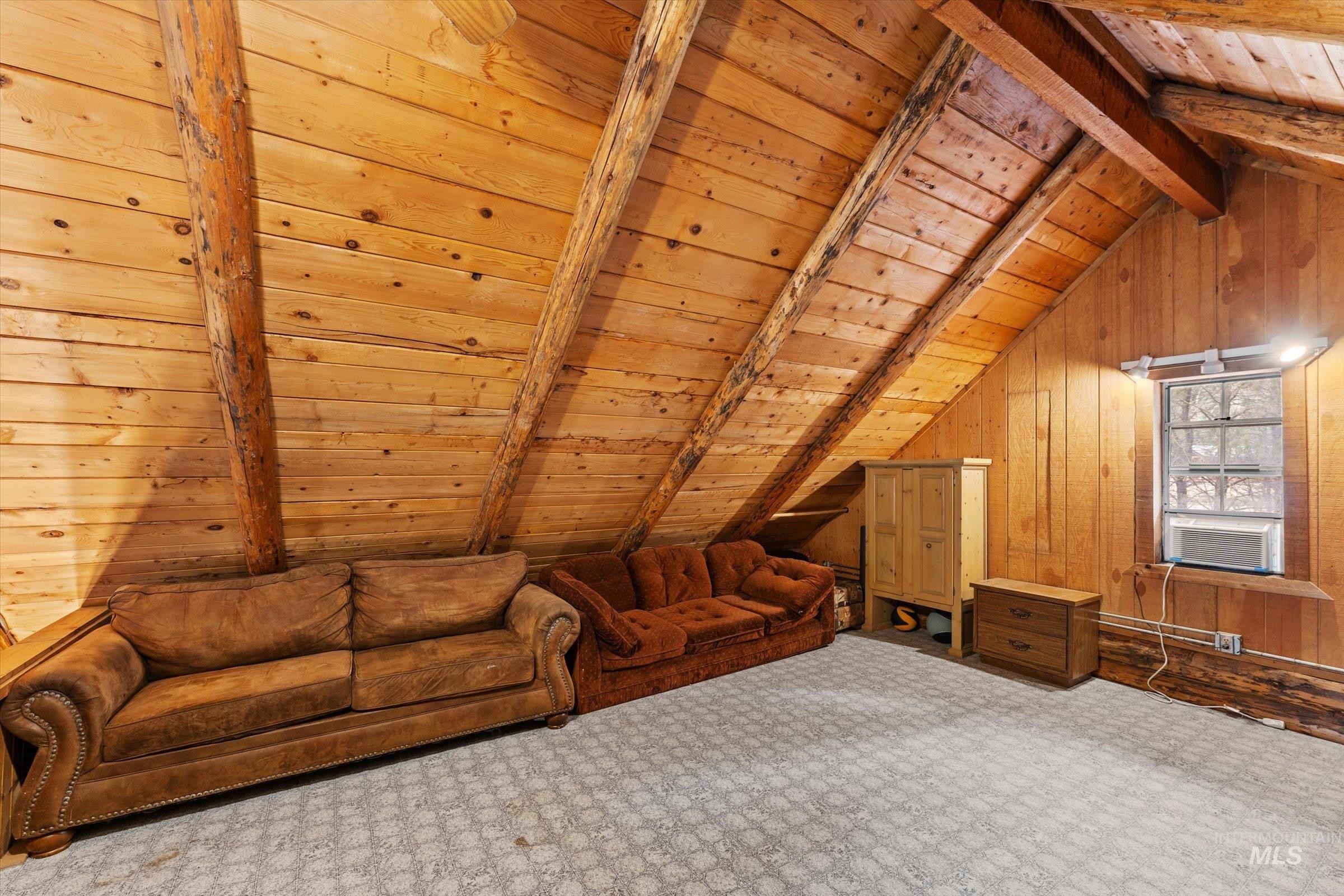 5 Scott Mountain Rd., Garden Valley, Idaho 83622, 2 Bedrooms, 1 Bathroom, Residential For Sale, Price $419,000,MLS 98977637