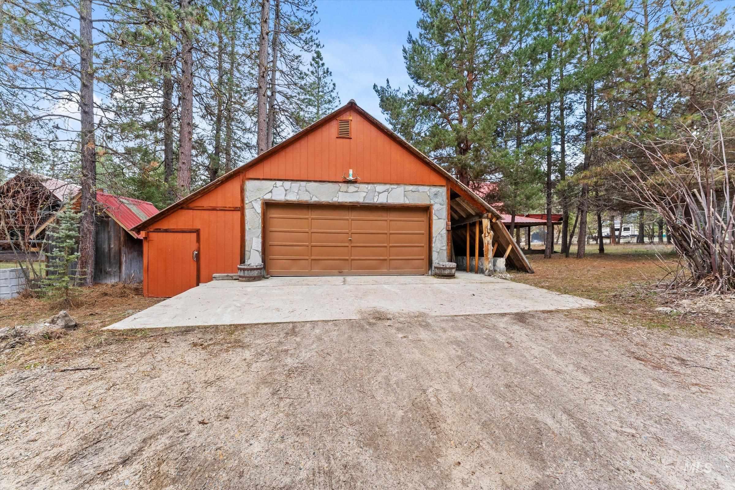 5 Scott Mountain Rd., Garden Valley, Idaho 83622, 2 Bedrooms, 1 Bathroom, Residential For Sale, Price $419,000,MLS 98977637