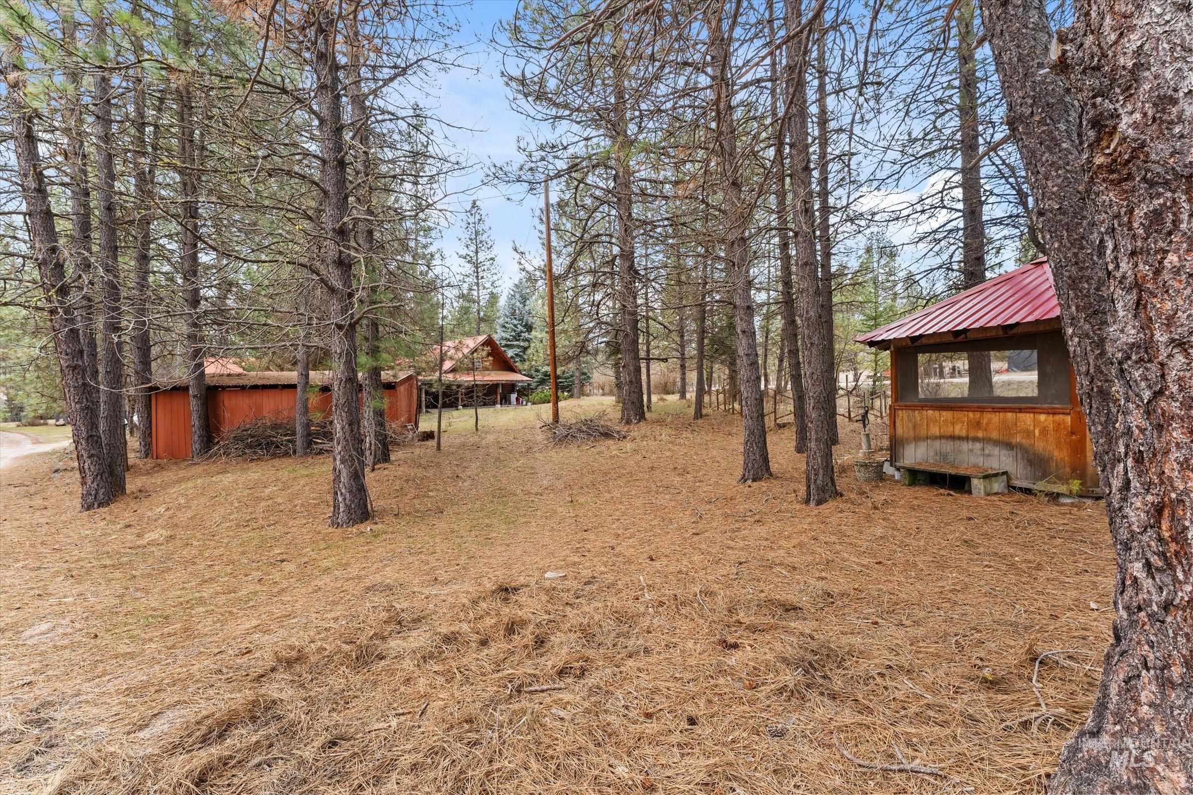 5 Scott Mountain Rd., Garden Valley, Idaho 83622, 2 Bedrooms, 1 Bathroom, Residential For Sale, Price $419,000,MLS 98977637