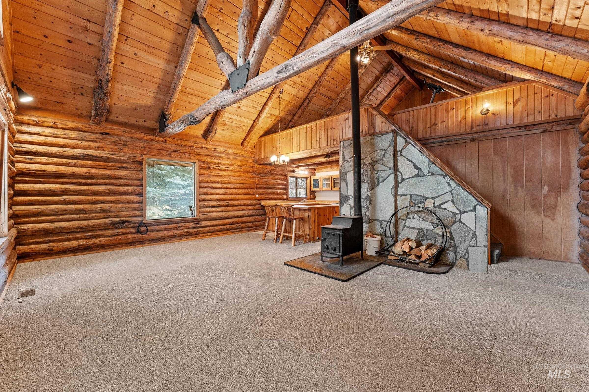 5 Scott Mountain Rd., Garden Valley, Idaho 83622, 2 Bedrooms, 1 Bathroom, Residential For Sale, Price $419,000,MLS 98977637