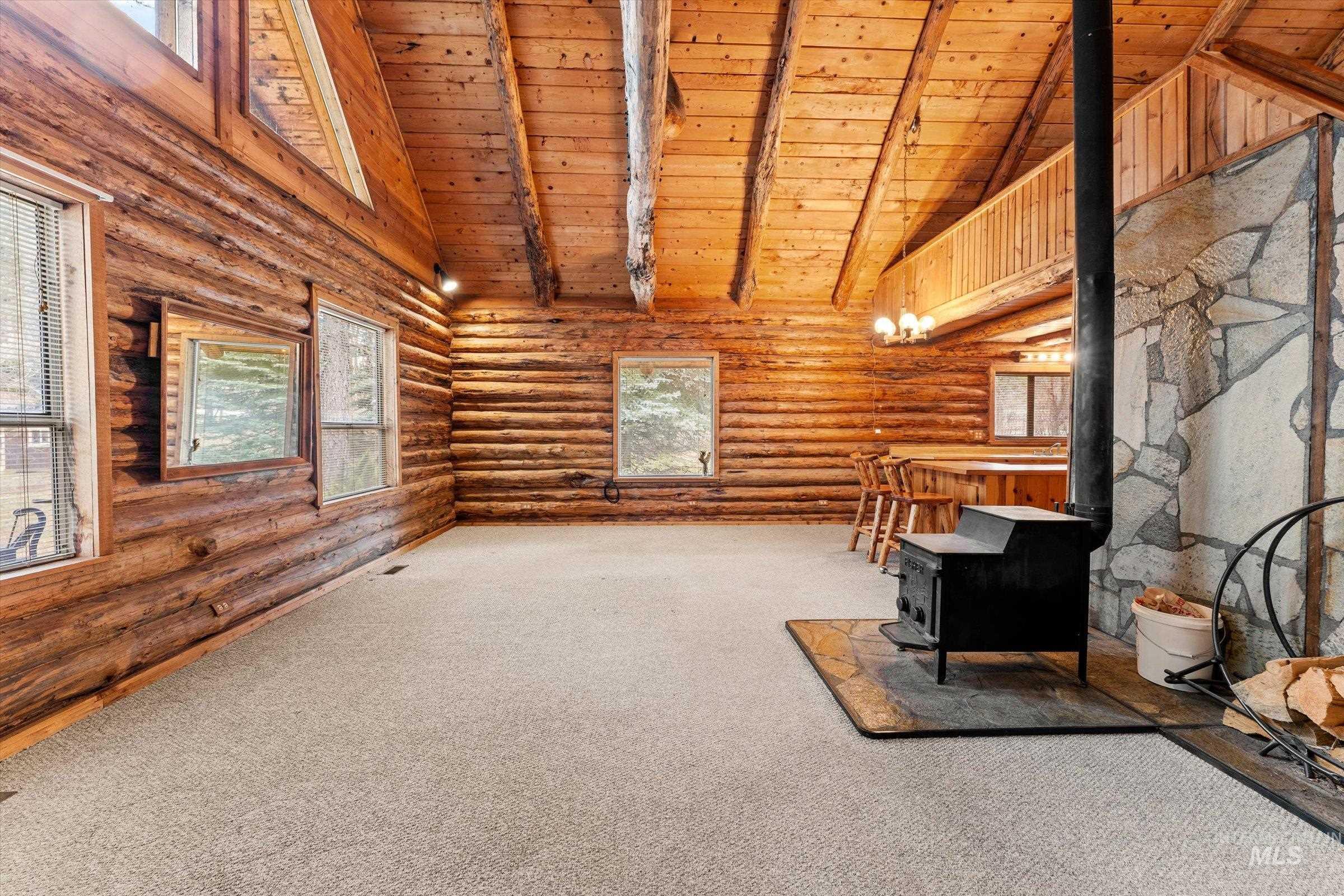 5 Scott Mountain Rd., Garden Valley, Idaho 83622, 2 Bedrooms, 1 Bathroom, Residential For Sale, Price $419,000,MLS 98977637