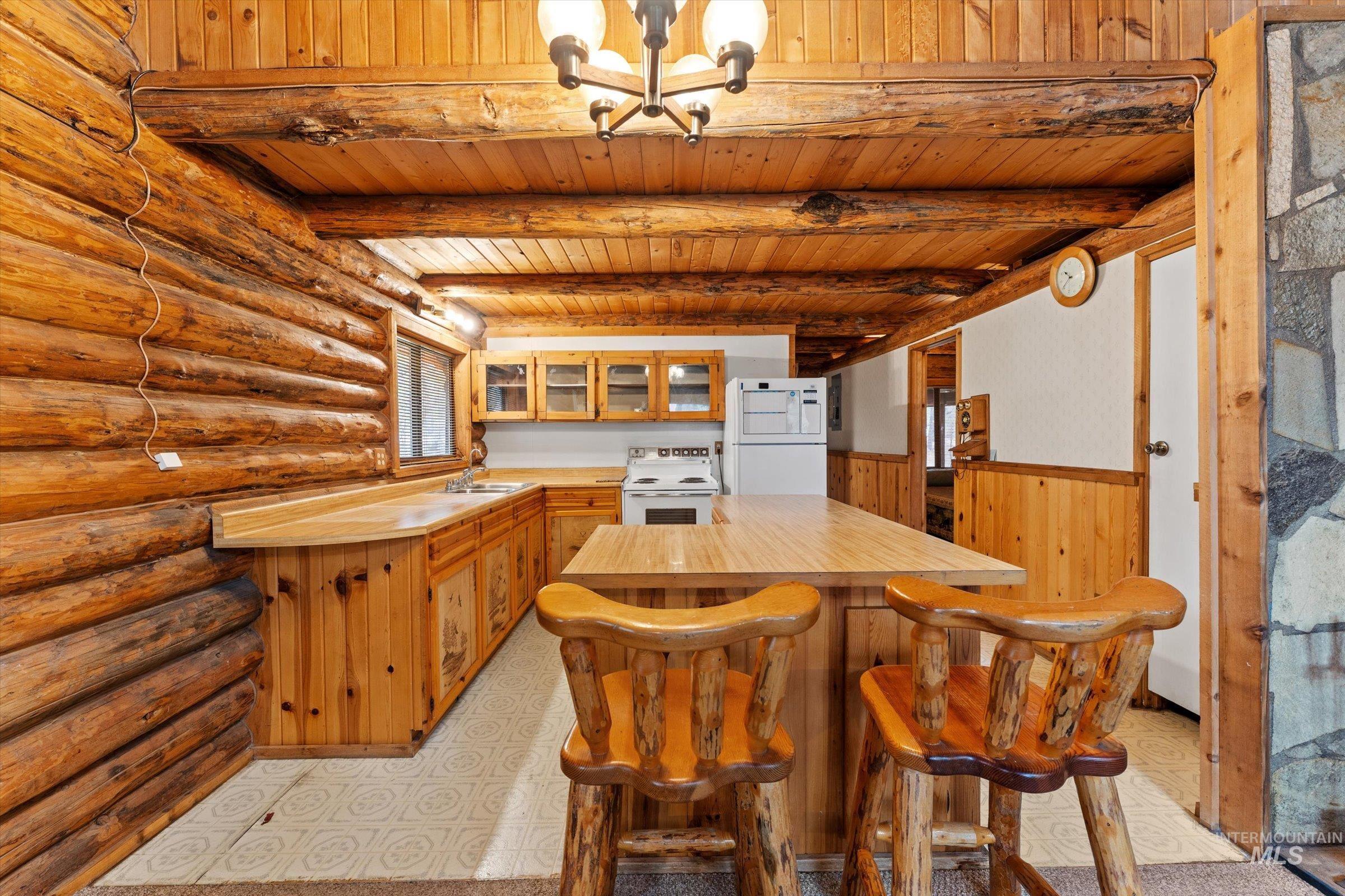 5 Scott Mountain Rd., Garden Valley, Idaho 83622, 2 Bedrooms, 1 Bathroom, Residential For Sale, Price $419,000,MLS 98977637