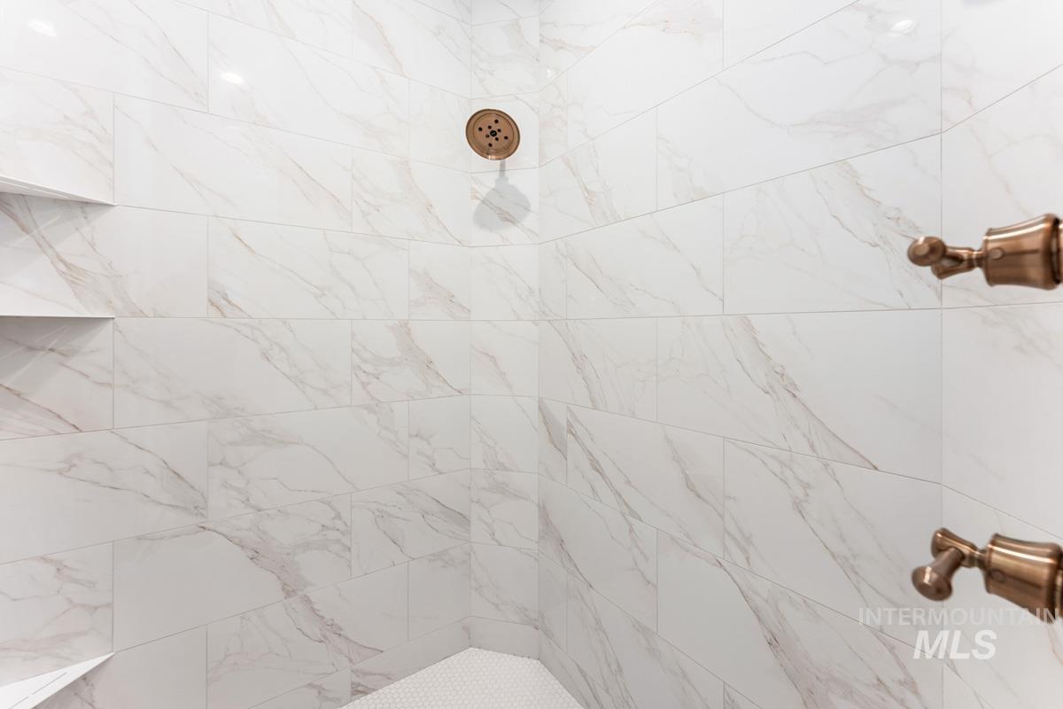 14326 N Hornbill Way, Boise, Idaho 83714, 5 Bedrooms, 5.5 Bathrooms, Residential For Sale, Price $2,435,330,MLS 98977638