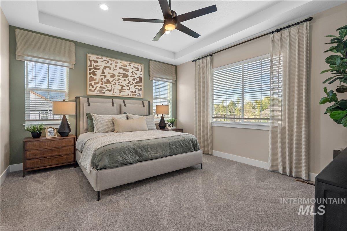 967 N Falling Water Way, Eagle, Idaho 83616, 4 Bedrooms, 3.5 Bathrooms, Residential For Sale, Price $874,990,MLS 98977640