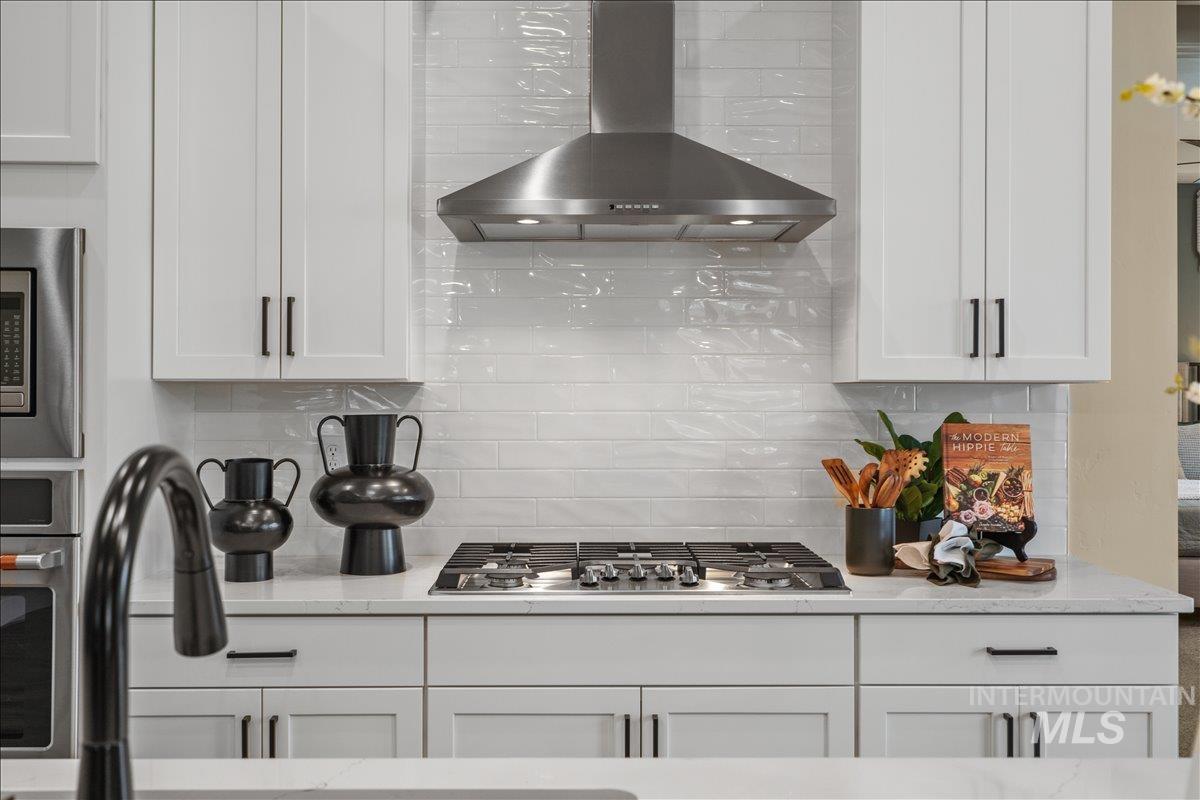 967 N Falling Water Way, Eagle, Idaho 83616, 4 Bedrooms, 3.5 Bathrooms, Residential For Sale, Price $874,990,MLS 98977640