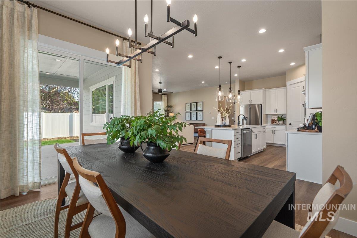 967 N Falling Water Way, Eagle, Idaho 83616, 4 Bedrooms, 3.5 Bathrooms, Residential For Sale, Price $874,990,MLS 98977640