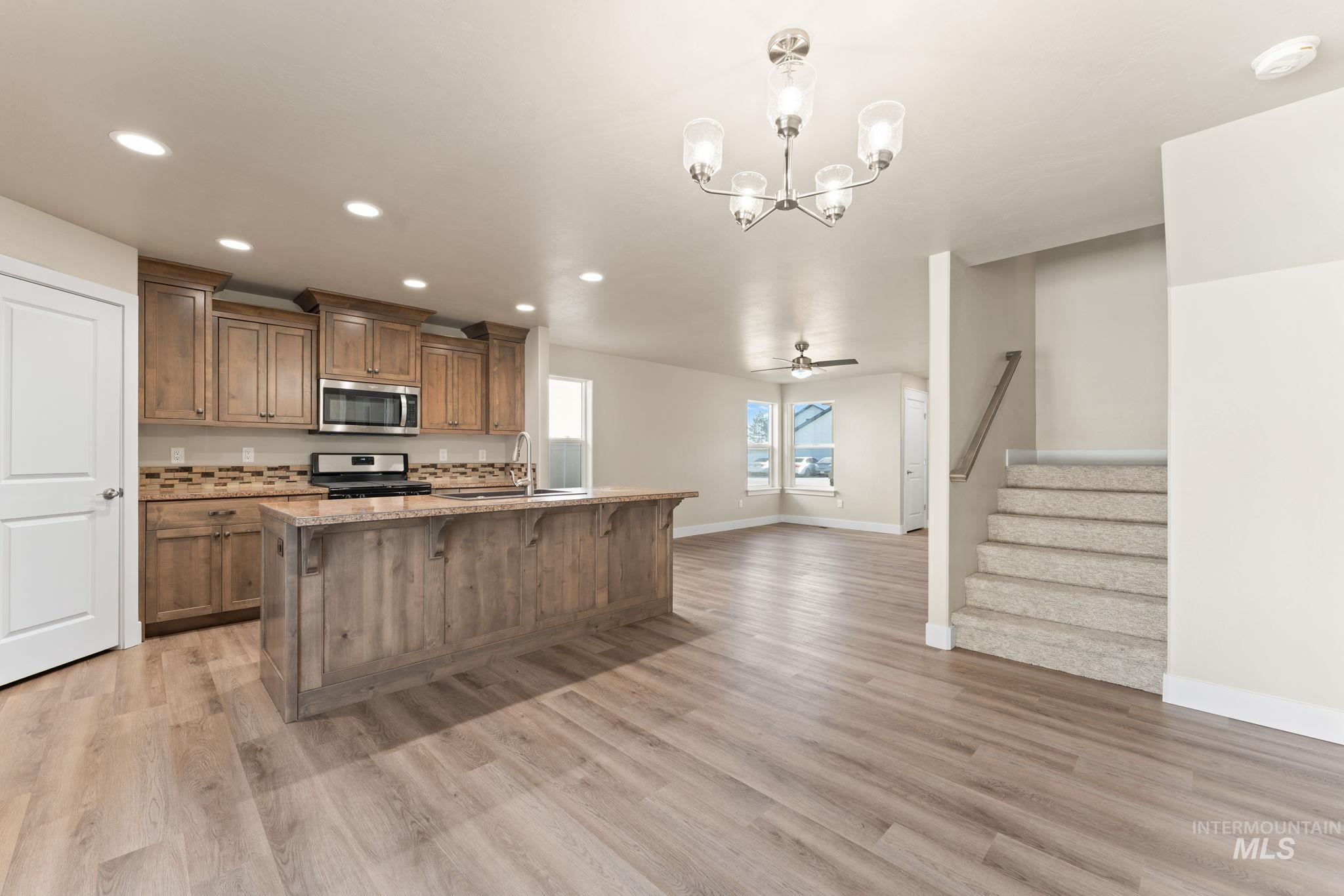 816 Jack Ave, Jerome, Idaho 83338, 4 Bedrooms, 2.5 Bathrooms, Residential For Sale, Price $380,000,MLS 98977641