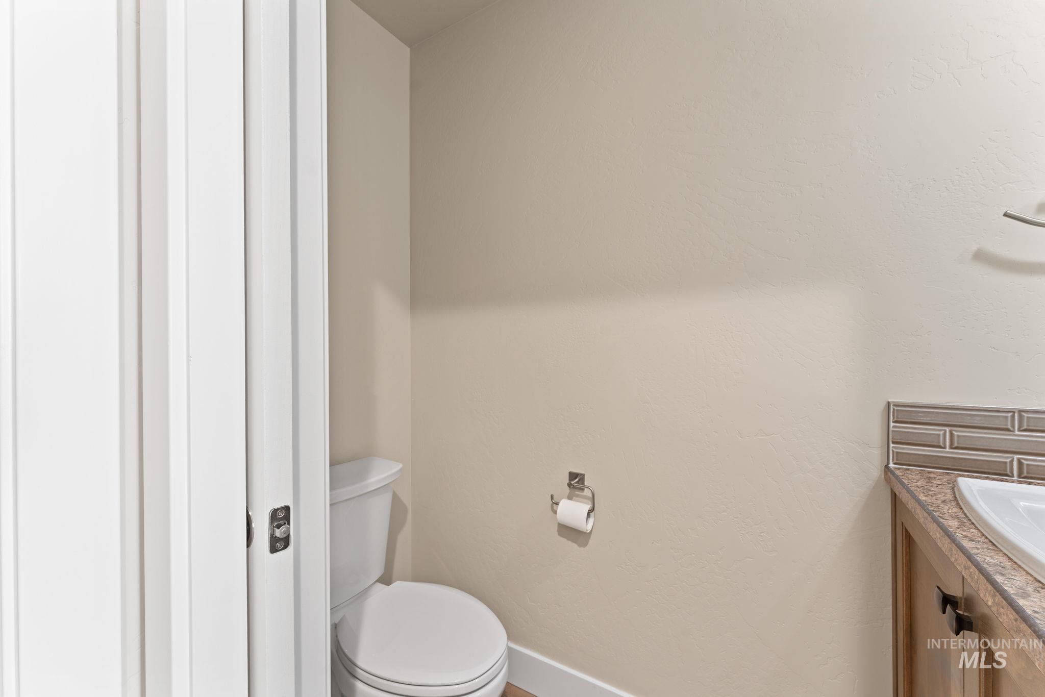 816 Jack Ave, Jerome, Idaho 83338, 4 Bedrooms, 2.5 Bathrooms, Residential For Sale, Price $380,000,MLS 98977641