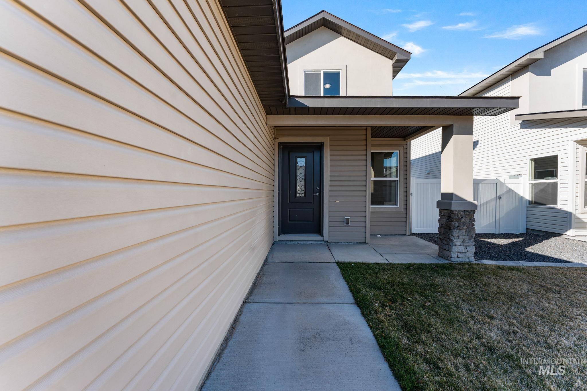 816 Jack Ave, Jerome, Idaho 83338, 4 Bedrooms, 2.5 Bathrooms, Residential For Sale, Price $380,000,MLS 98977641