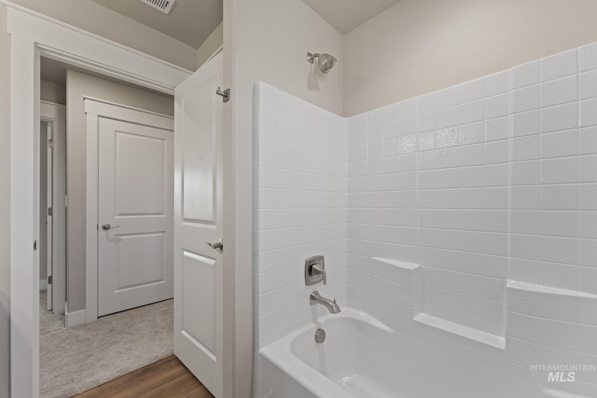 816 Jack Ave, Jerome, Idaho 83338, 4 Bedrooms, 2.5 Bathrooms, Residential For Sale, Price $380,000,MLS 98977641