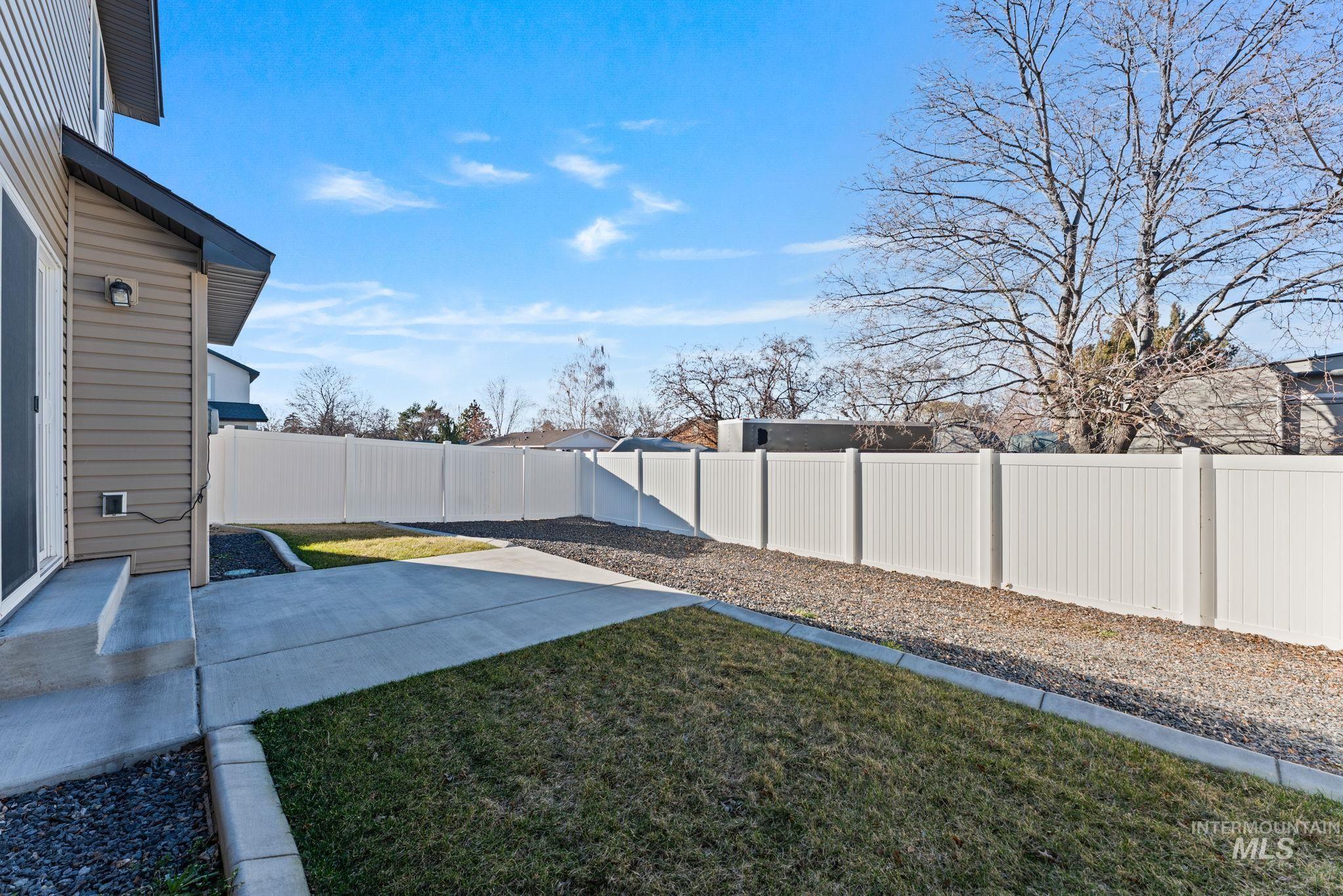 816 Jack Ave, Jerome, Idaho 83338, 4 Bedrooms, 2.5 Bathrooms, Residential For Sale, Price $380,000,MLS 98977641