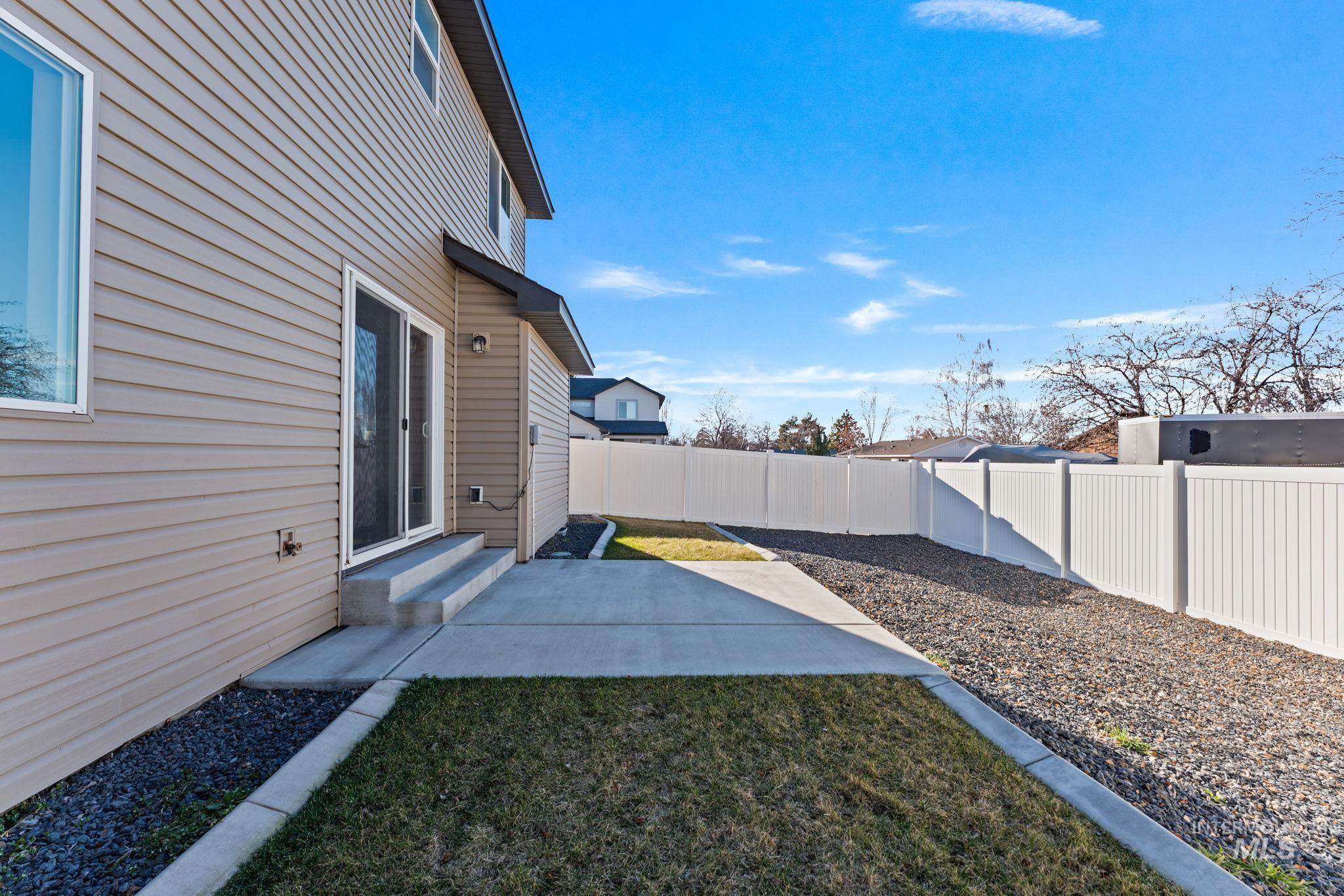 816 Jack Ave, Jerome, Idaho 83338, 4 Bedrooms, 2.5 Bathrooms, Residential For Sale, Price $380,000,MLS 98977641