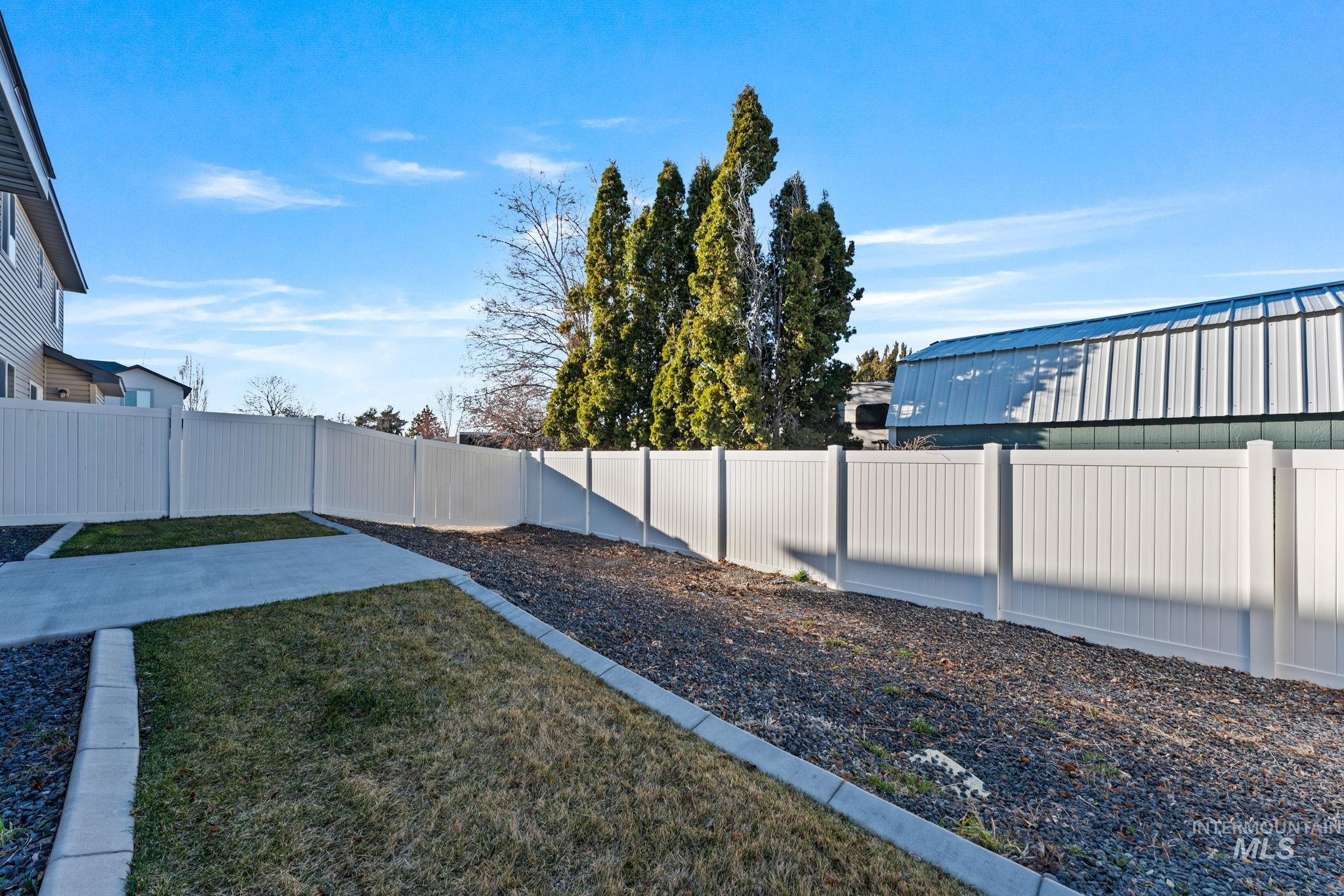 816 Jack Ave, Jerome, Idaho 83338, 4 Bedrooms, 2.5 Bathrooms, Residential For Sale, Price $380,000,MLS 98977641