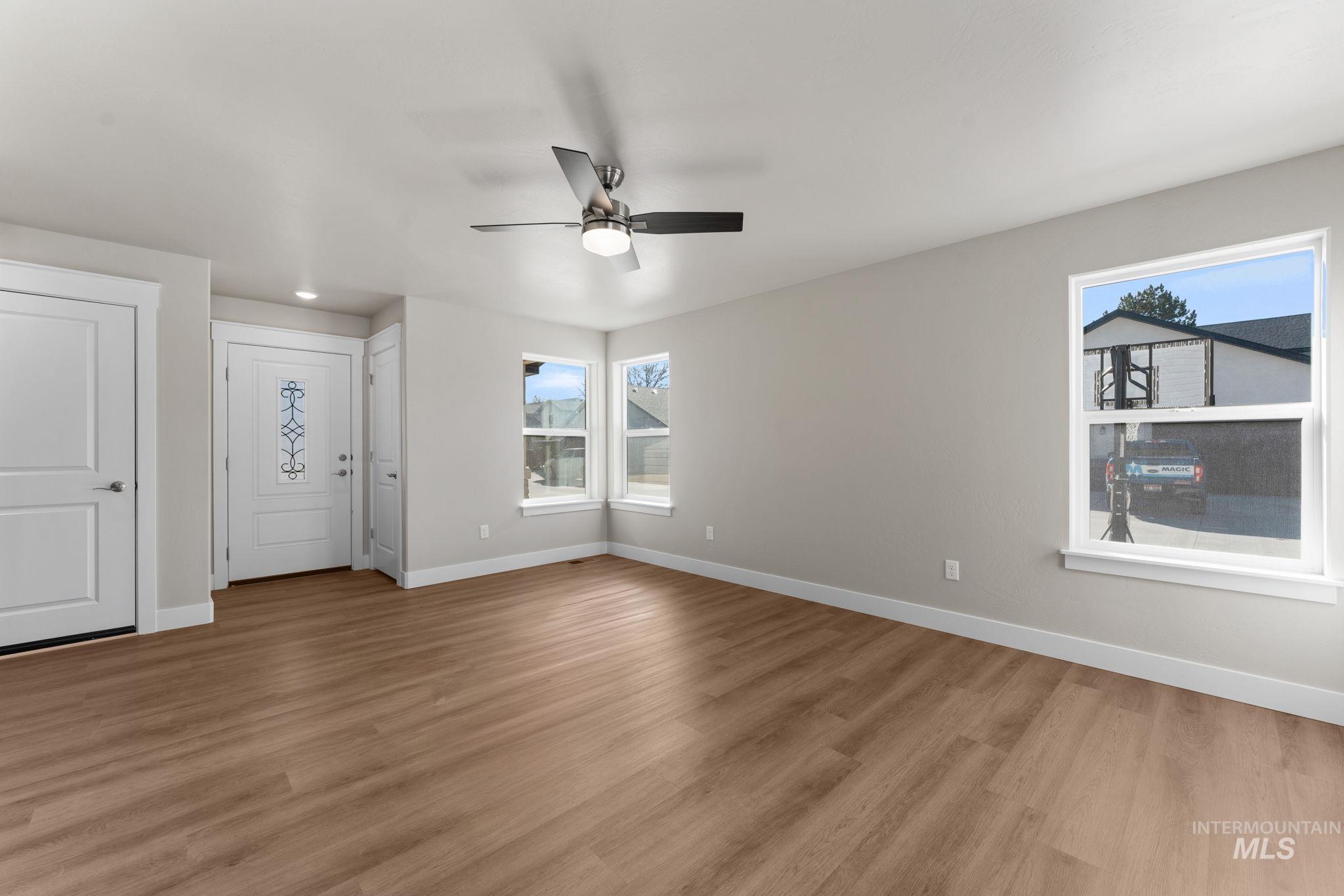 812 Jack Ave, Jerome, Idaho 83338, 4 Bedrooms, 2.5 Bathrooms, Residential For Sale, Price $380,000,MLS 98977644