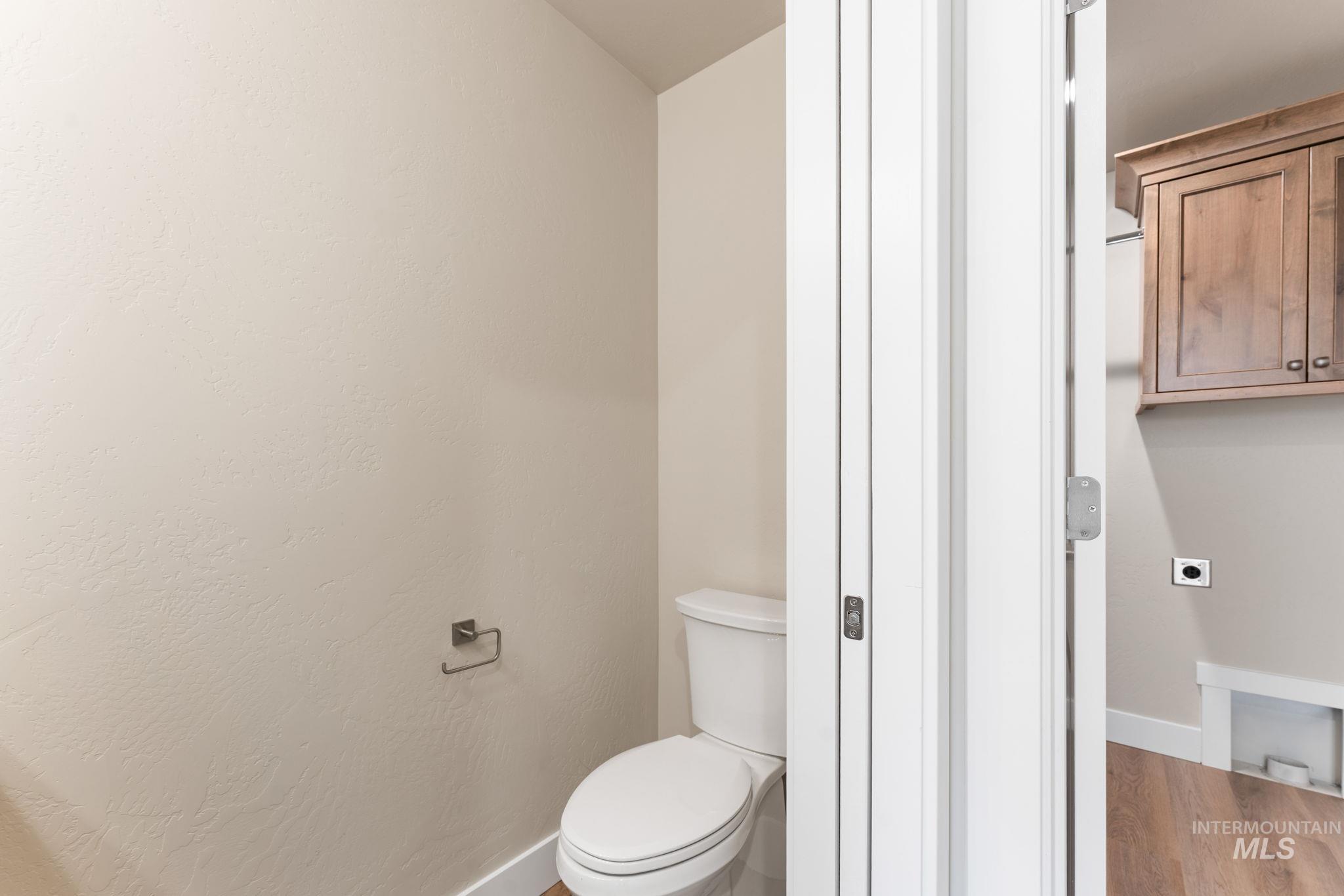 812 Jack Ave, Jerome, Idaho 83338, 4 Bedrooms, 2.5 Bathrooms, Residential For Sale, Price $380,000,MLS 98977644