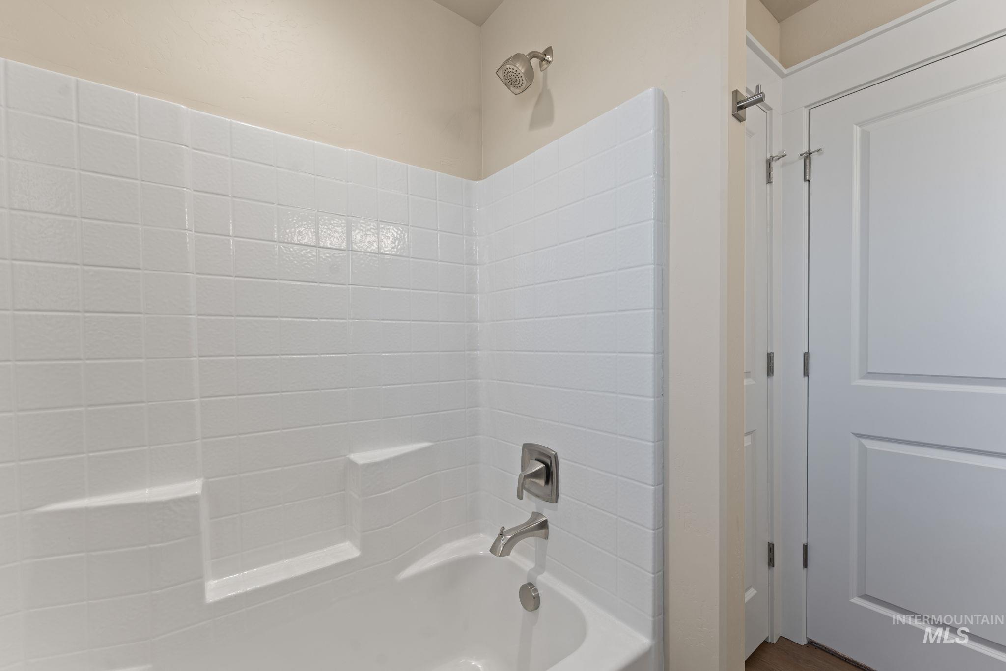 812 Jack Ave, Jerome, Idaho 83338, 4 Bedrooms, 2.5 Bathrooms, Residential For Sale, Price $380,000,MLS 98977644