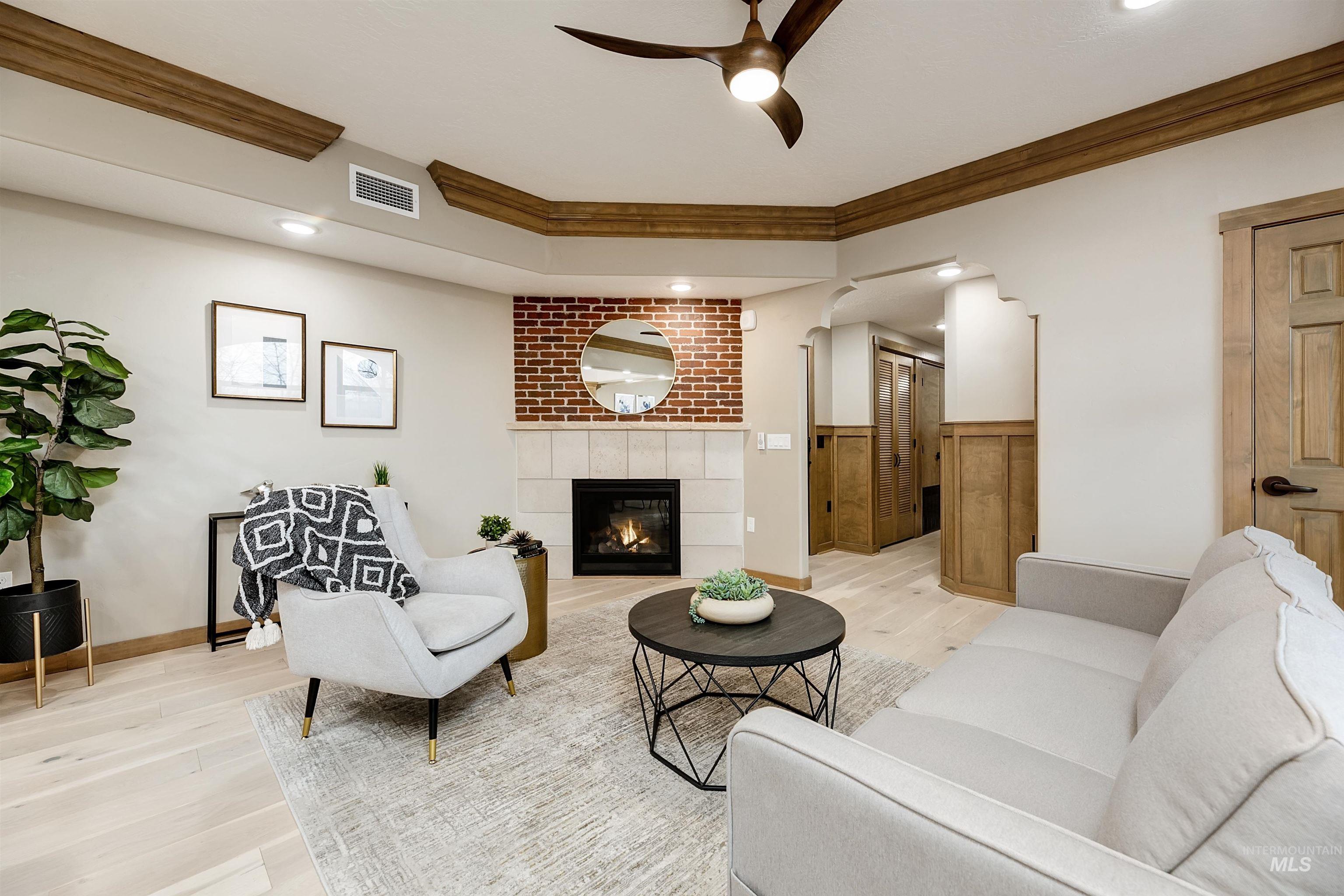 79 W Aikens Street, Eagle, Idaho 83616, 2 Bedrooms, 2 Bathrooms, Residential For Sale, Price $695,000,MLS 98977645