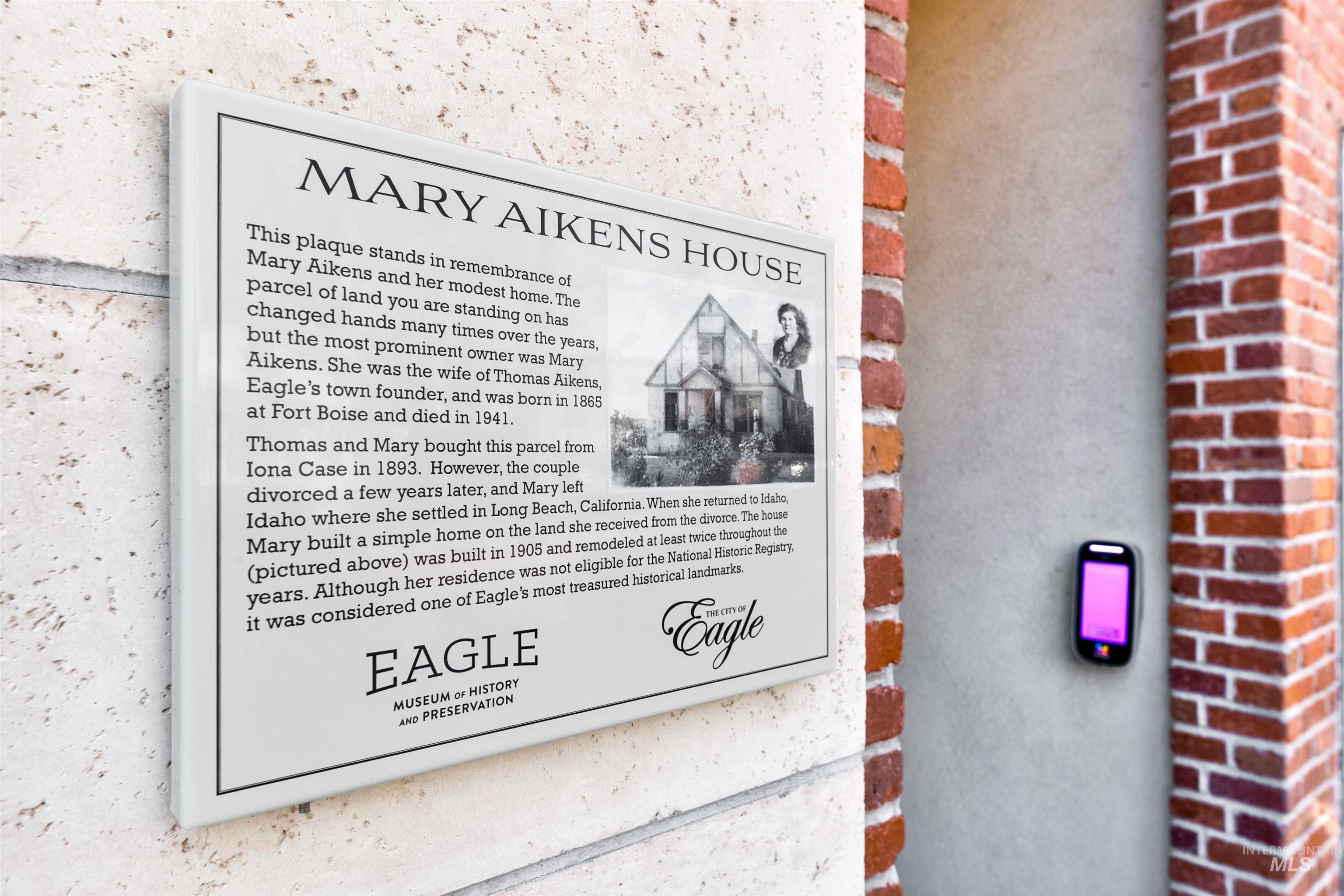 79 W Aikens Street, Eagle, Idaho 83616, 2 Bedrooms, 2 Bathrooms, Residential For Sale, Price $695,000,MLS 98977645