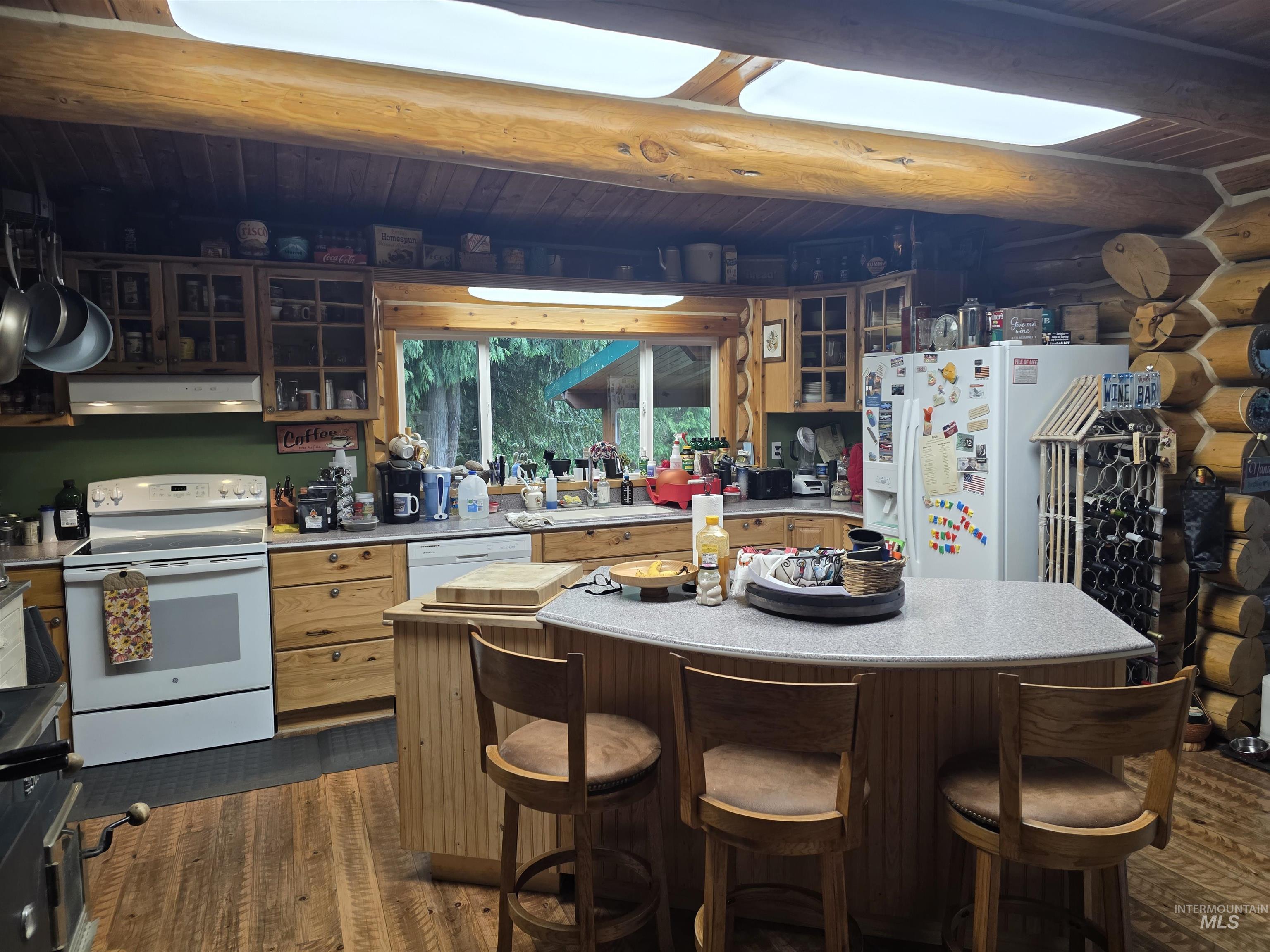 112 Three Forks Rd, Kamiah, Idaho 83536, 3 Bedrooms, 3 Bathrooms, Residential For Sale, Price $985,000,MLS 98977646